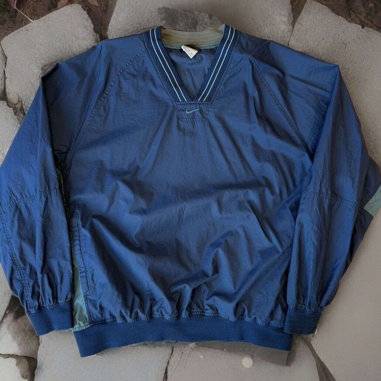 Nike × Vintage Vintage Nike Center Swoosh Sweatshirt XL Navy 90s Nylon Size US XL / EU 56 / 4 - 1 Thumbnail