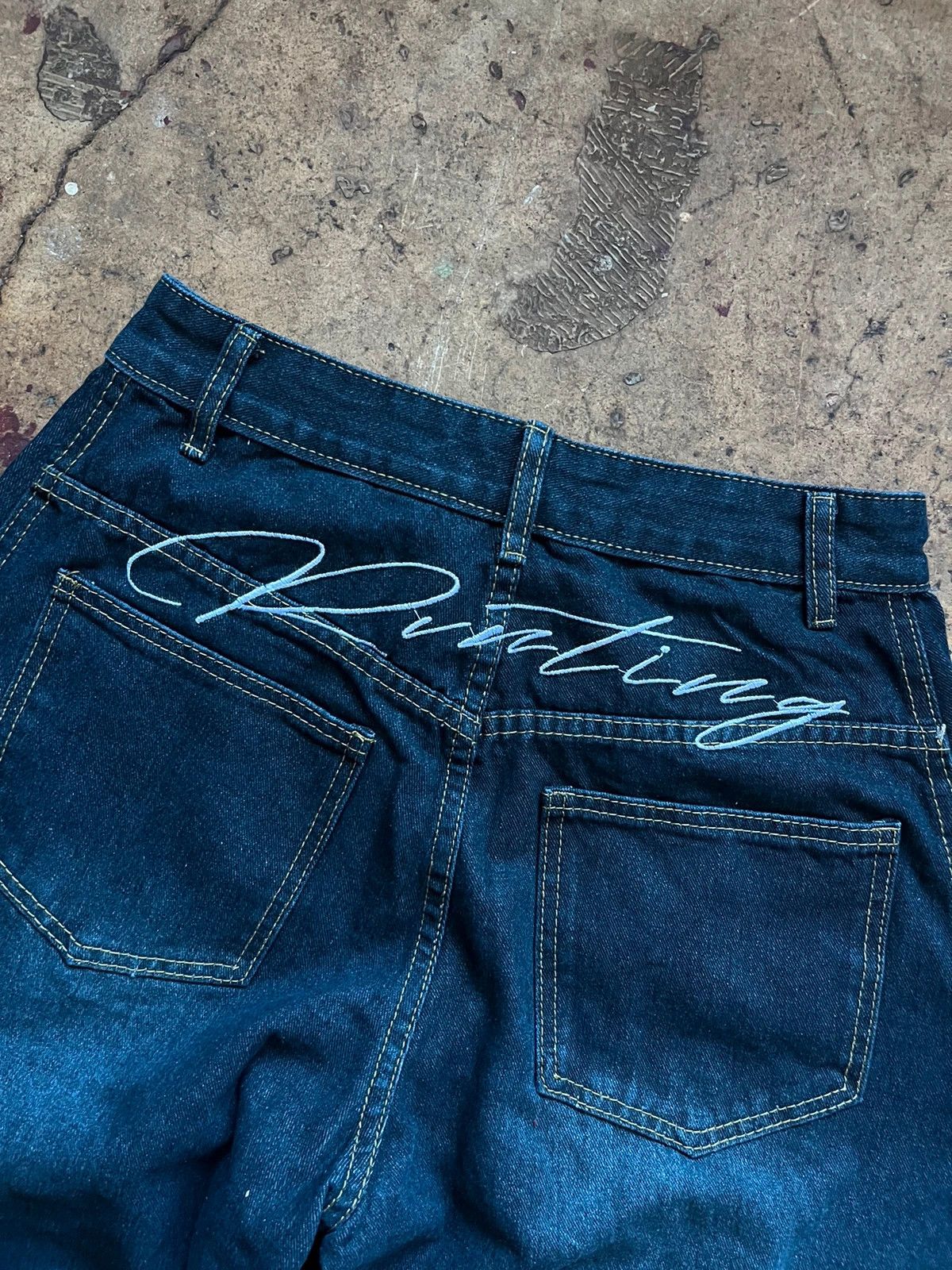 Vintage Vintage Embroidery baggy Denim Jeans Oversized Size US 40 / EU 56 - 2 Thumbnail