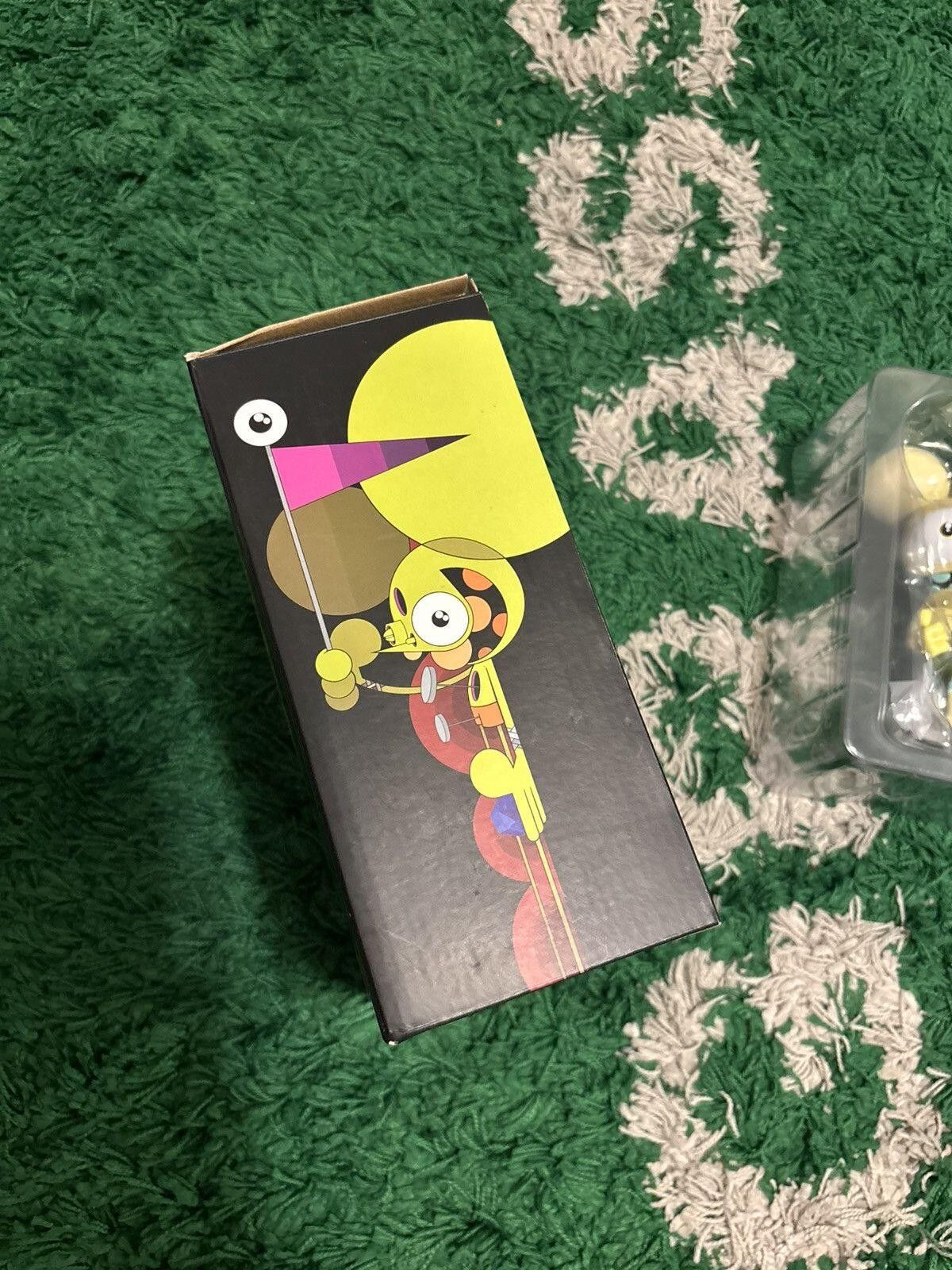 Other [SIGNED 22/70] Dalek x UnheardOf F&F Space Monkey (Yellow) Size ONE SIZE - 5 Thumbnail