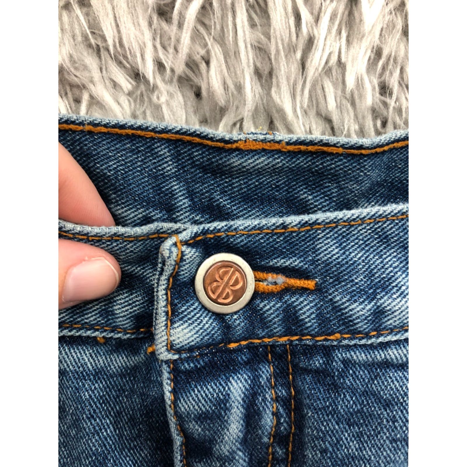Bill Blass VINTAGE Bill Blass Denim Skirt Knee Length Blue Cotton 14 Women A-Line Button Zip Casual Modern Classic Skirt Womens Size 36" / US 14 / IT 50 - 7 Thumbnail