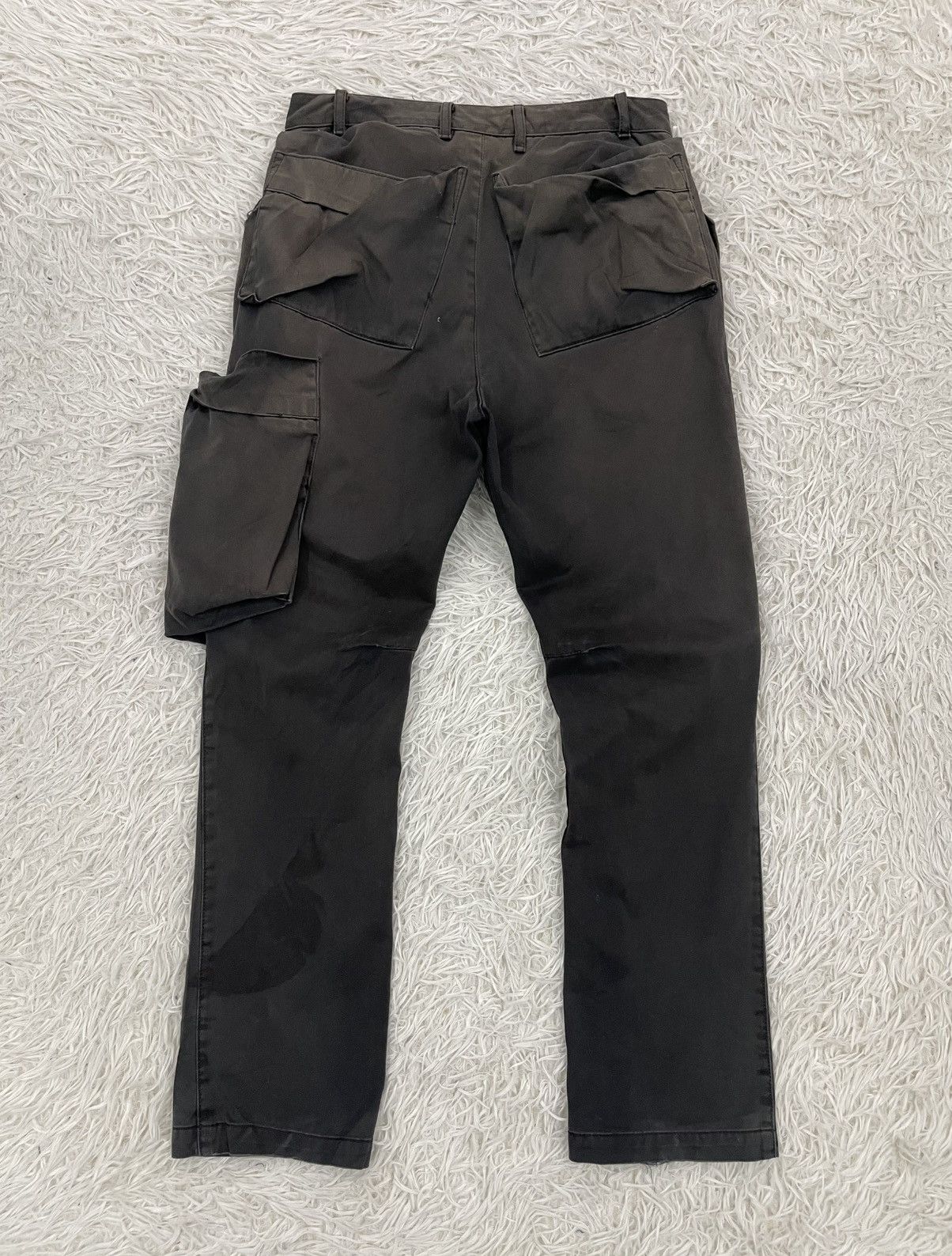 Vivienne Westwood Vintage Vivienne Westwood Man 00s 3D Cargo Pocket Faded Pant Size US 30 / EU 46 - 2 Thumbnail