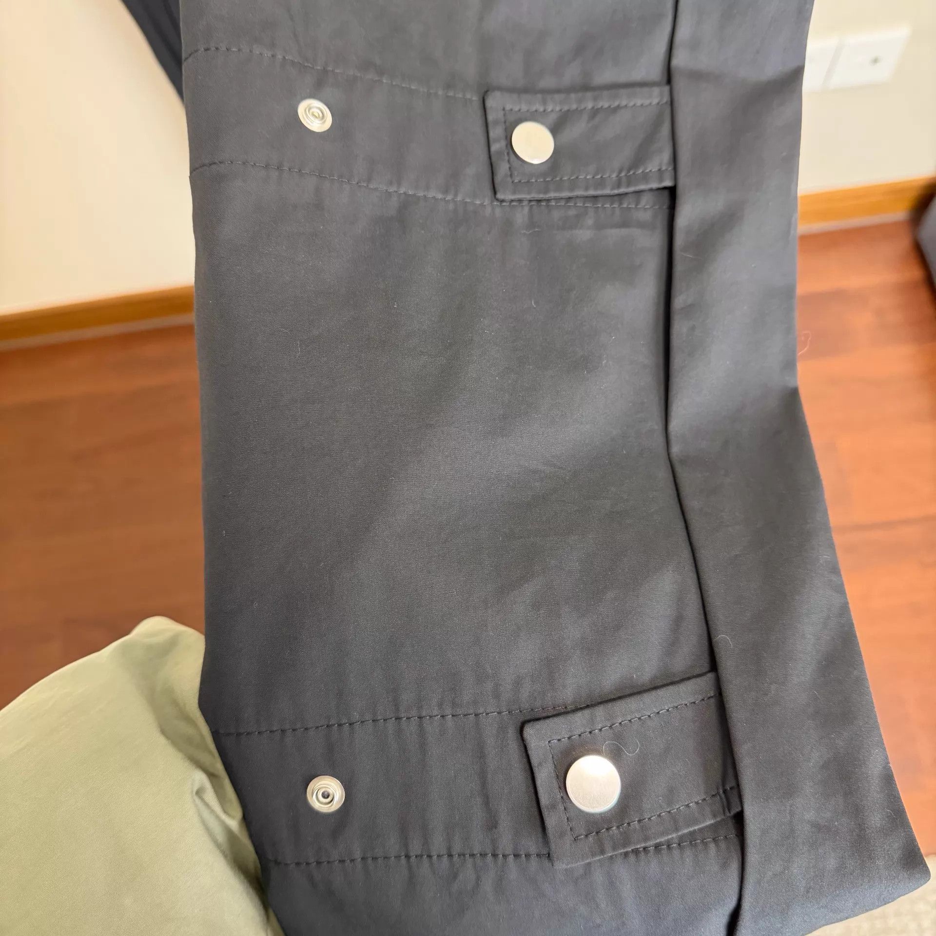 Bottega Veneta Bottega Veneta Men's Black Cargo Pants Button-Tie Detail Size US 36 / EU 52 - 5 Thumbnail