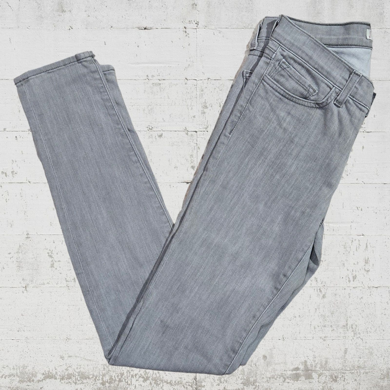 J Brand J Brand Grey Mid-Rise Skinny Jeans Size 26 Size 26" / US 2 / IT 38 - 8 Thumbnail