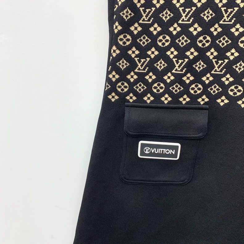 Louis Vuitton Louis Vuitton Black logo presbyopic paneled mulberry silk Size S / US 4 / IT 40 - 4 Thumbnail