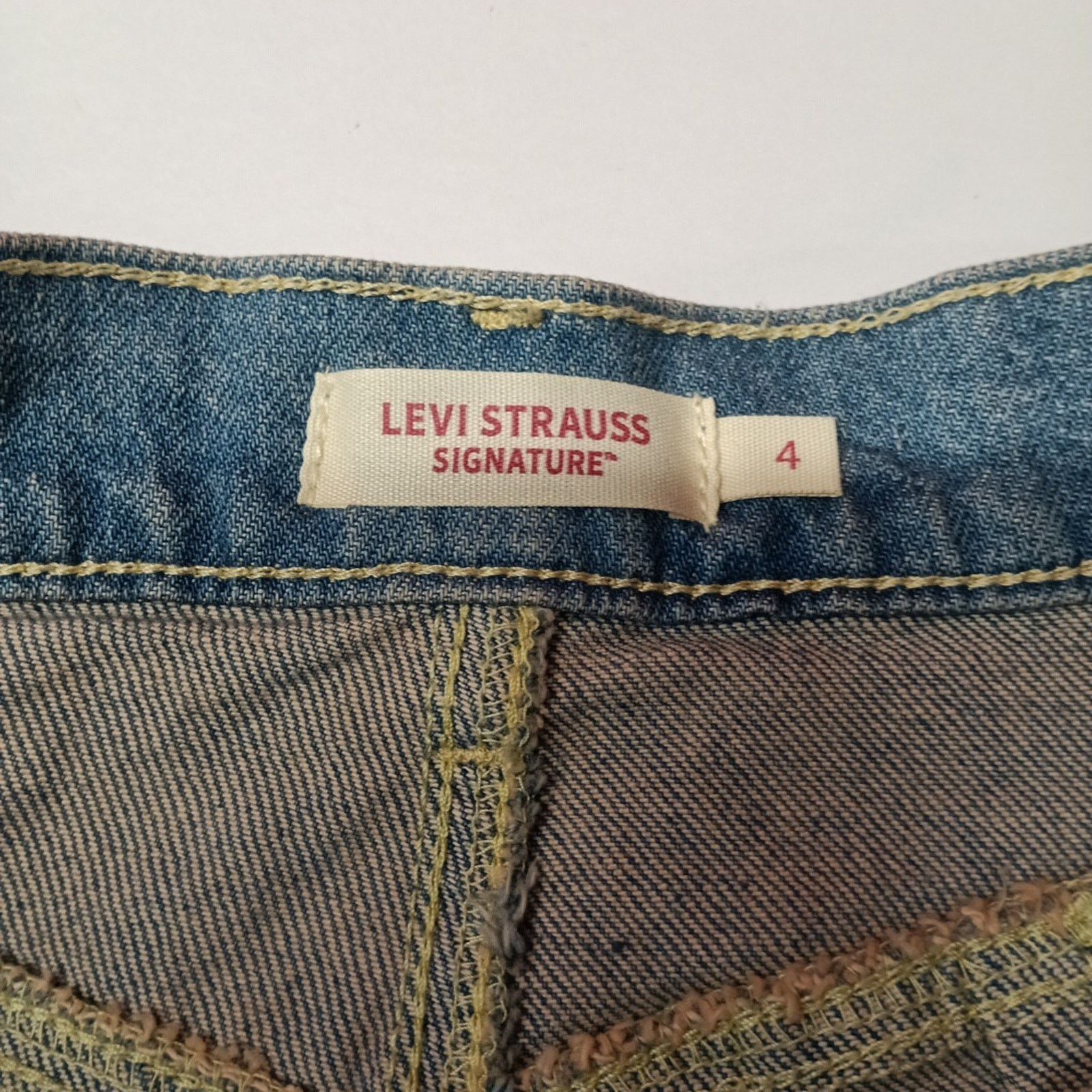 Levi's Levi Strauss Blue Denim Pleated Skirt Women's Size 4 W27 Size 27" / US 4 / IT 40 - 5 Thumbnail