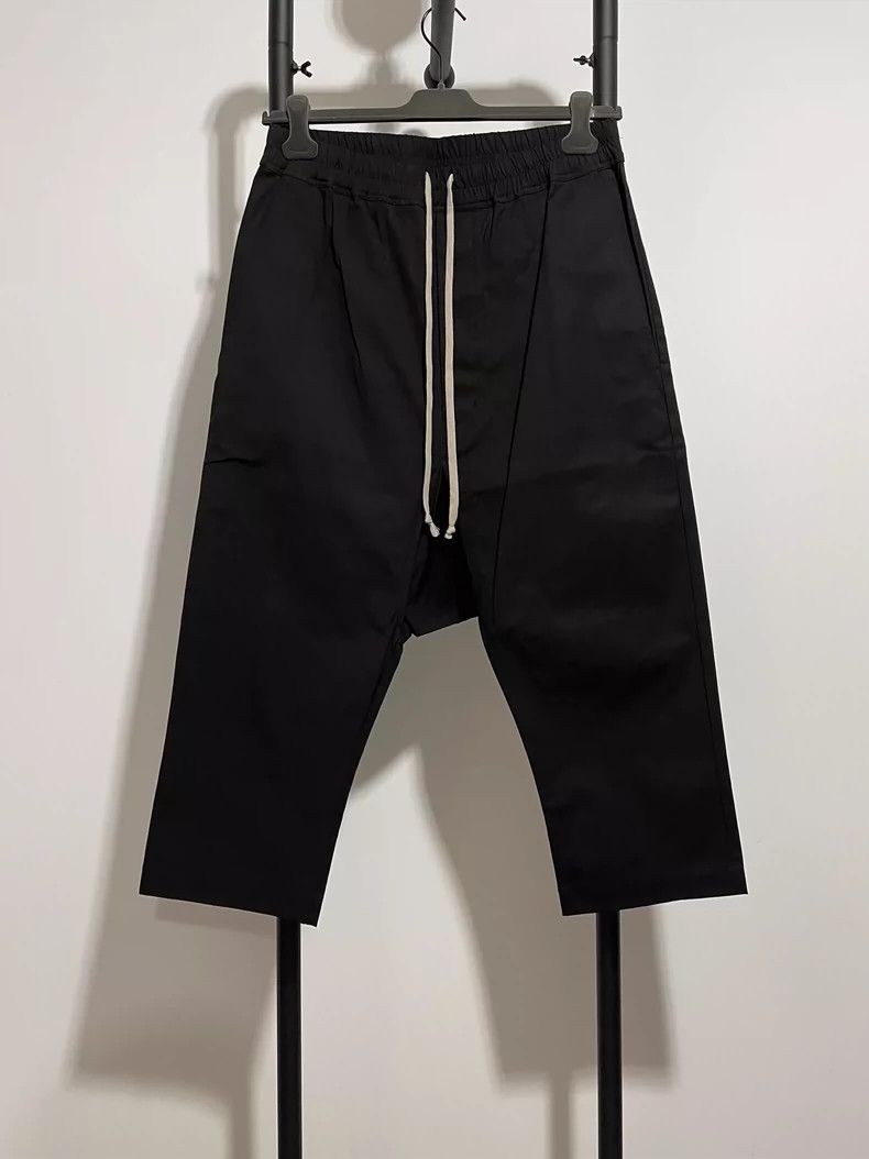 Rick Owens rick owens size US 50 Cropped pants 2502-Nextarrow Size US 34 / EU 50 - 1 Thumbnail