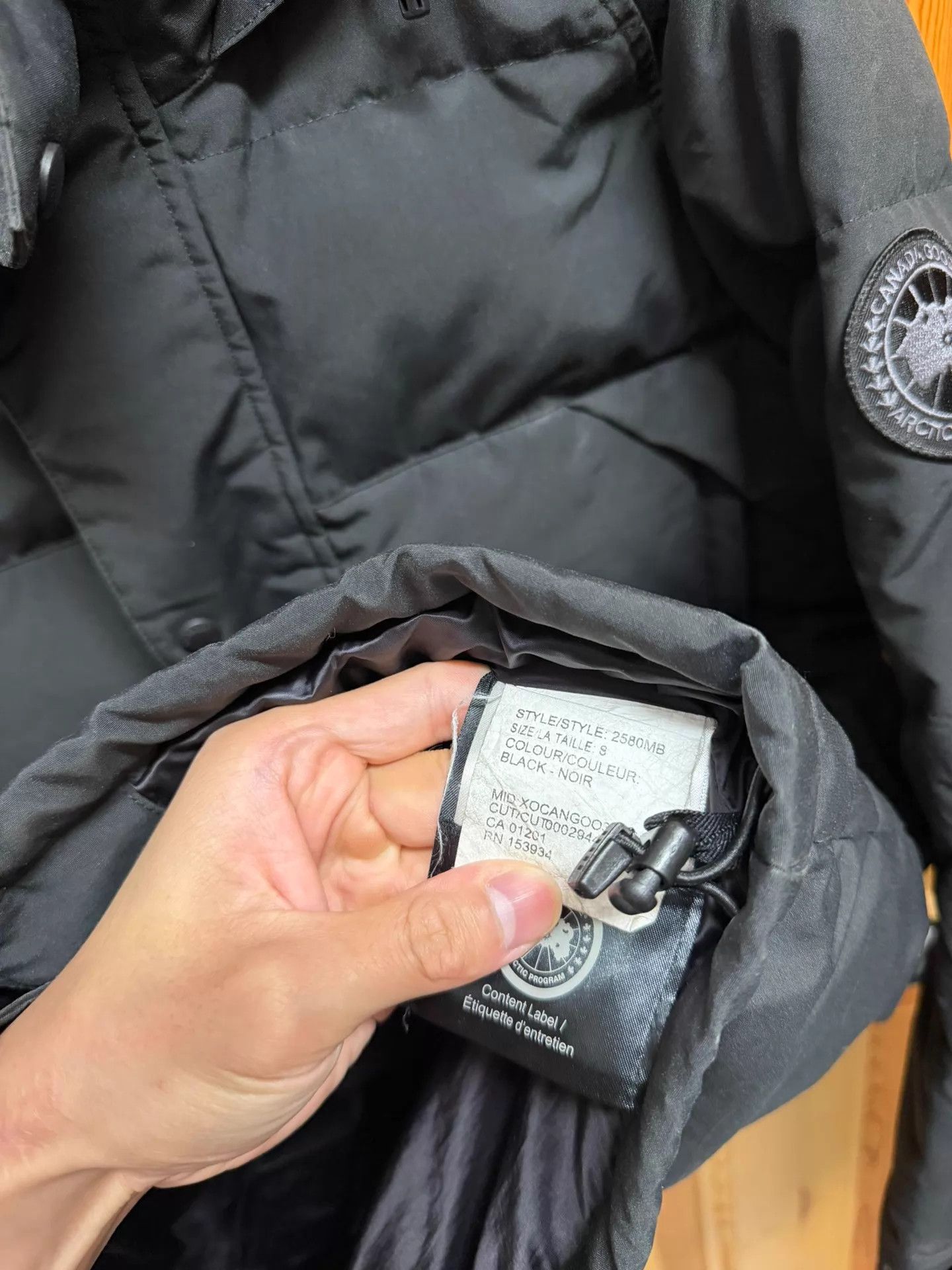 Canada Goose Canada Goose Hooded Puffer Jacket Black S Size US S / EU 44-46 / 1 - 5 Thumbnail