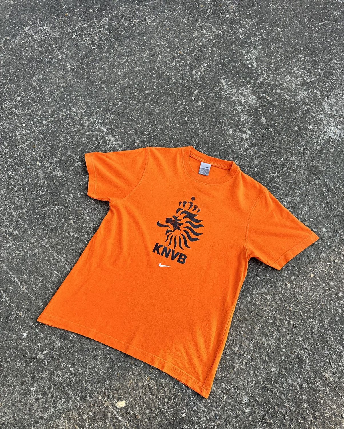 Nike Vintage Nike KNVB Nederland T-shirt Size US M / EU 48-50 / 2 - 6 Thumbnail
