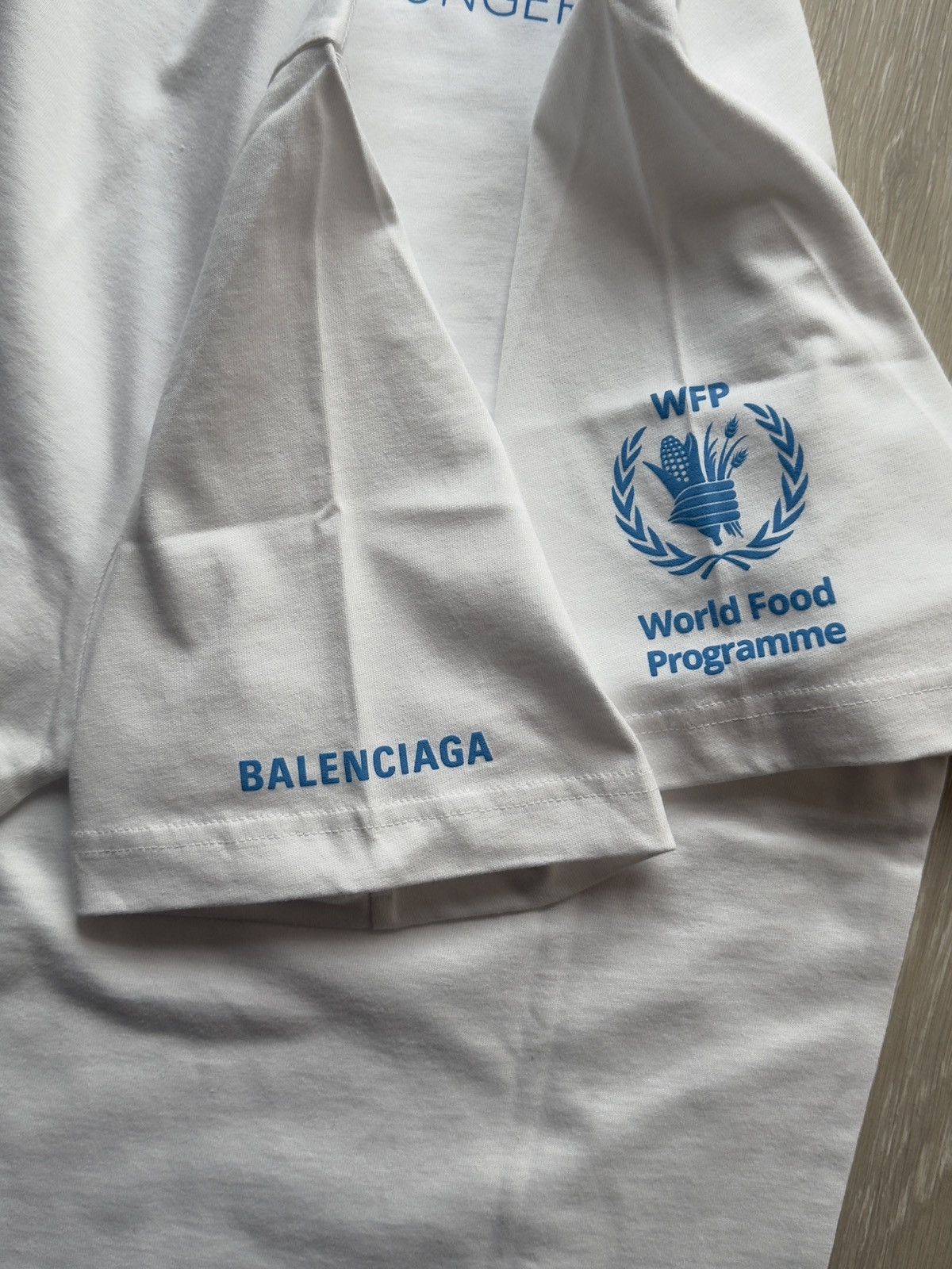Balenciaga Balenciaga WFP T-Shirt White Size US S / EU 44-46 / 1 - 4 Thumbnail