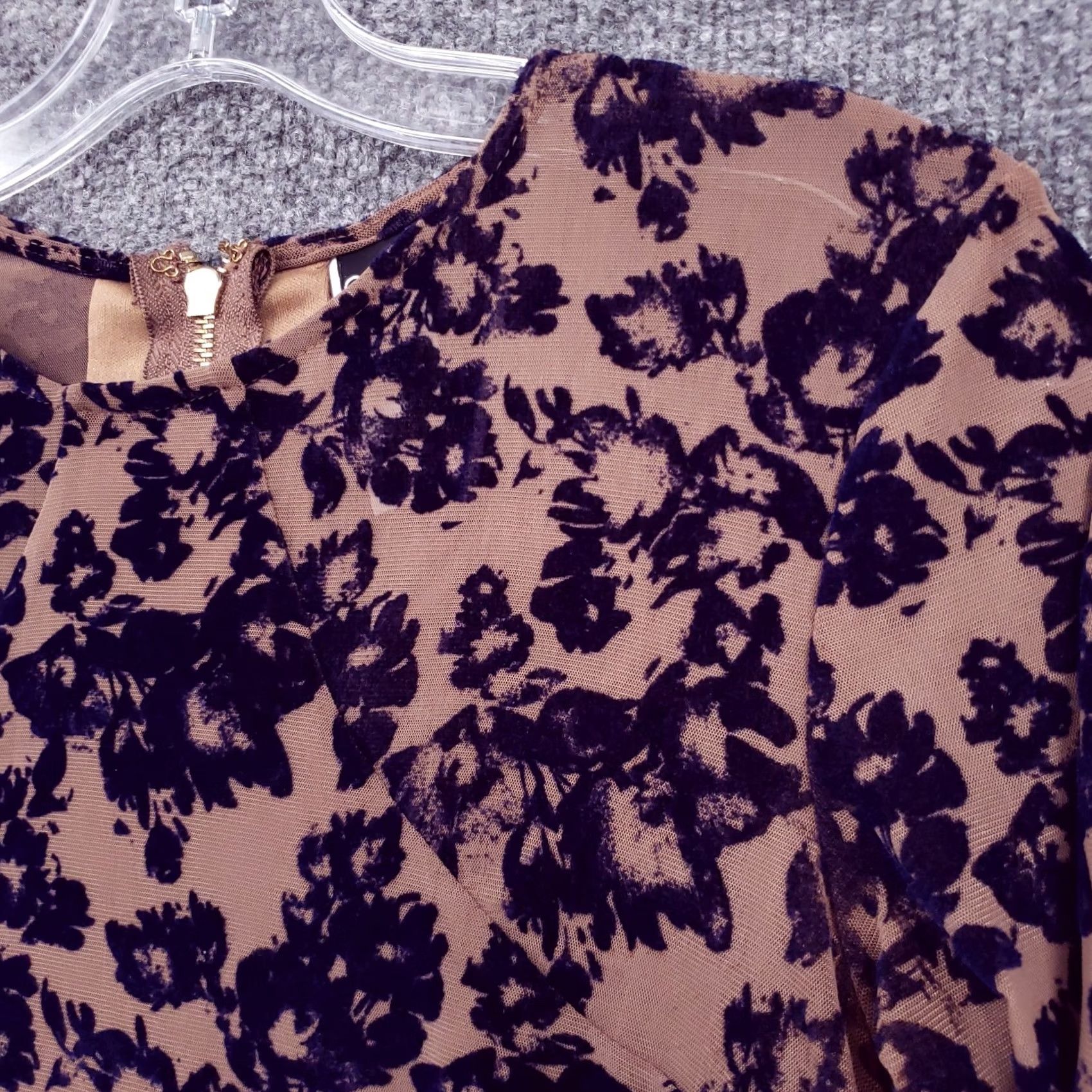 Vintage Windsor Dress Womens XS Brown Floral Crew Neck Long Sleeves Mini Short Length Size XS / US 0-2 / IT 36-38 - 6 Thumbnail