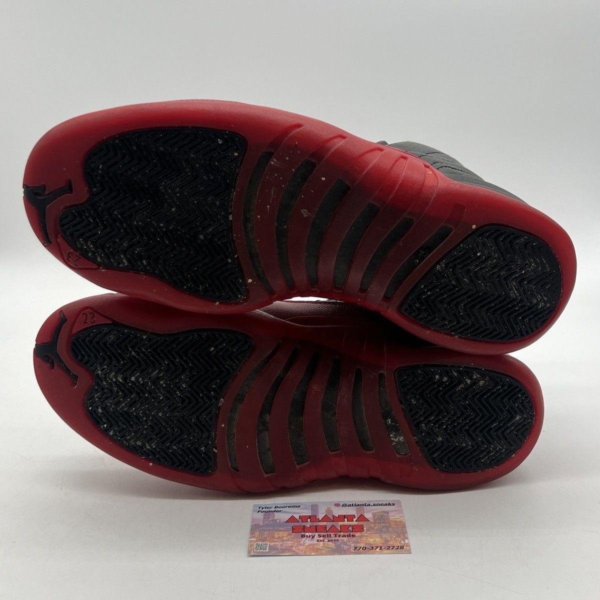 Jordan Brand Air Jordan 12 flu game Size US 11 / EU 44 - 7 Thumbnail