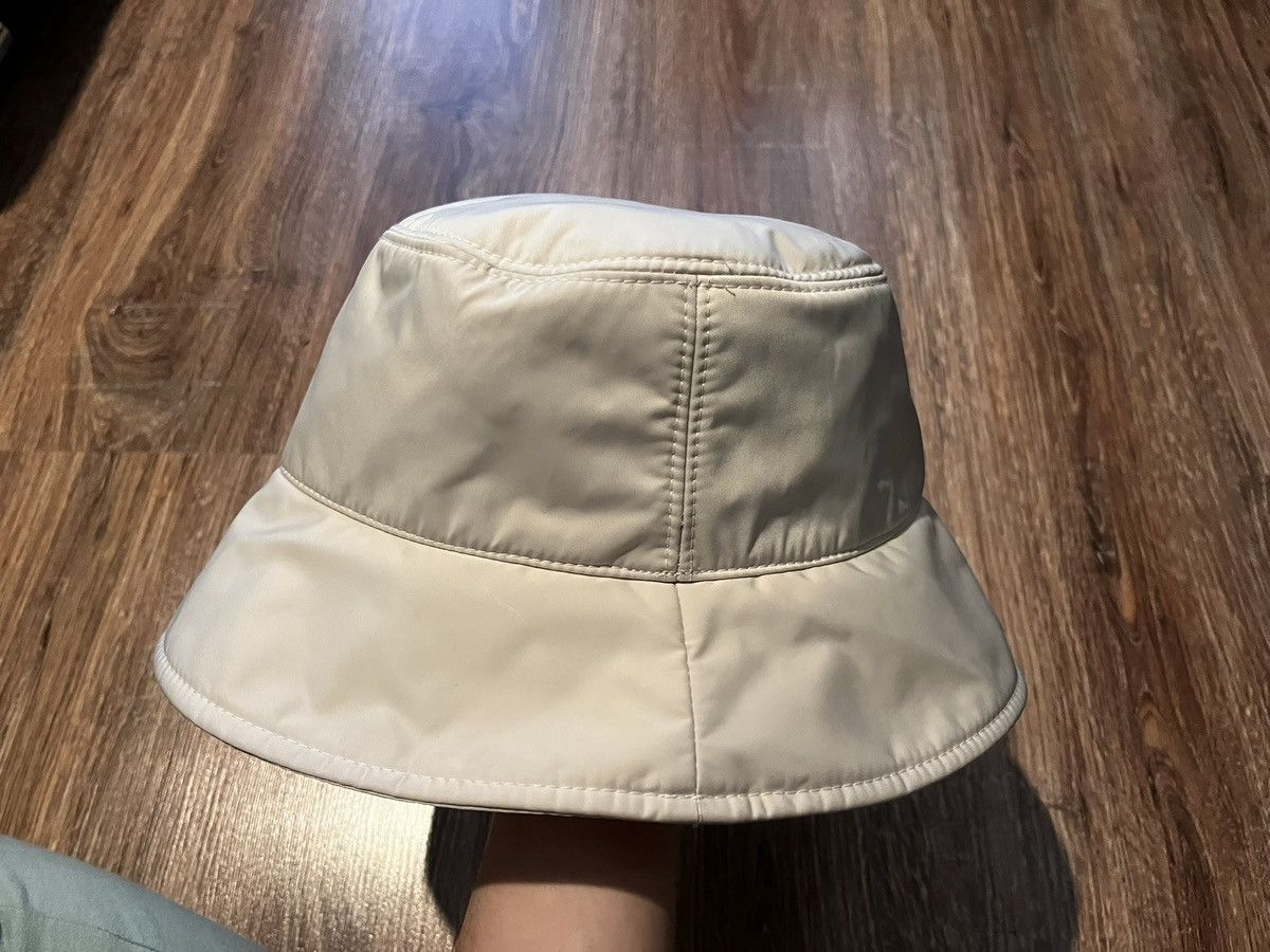 Moncler Moncler bucket hat in cream colour Size ONE SIZE - 2 Thumbnail