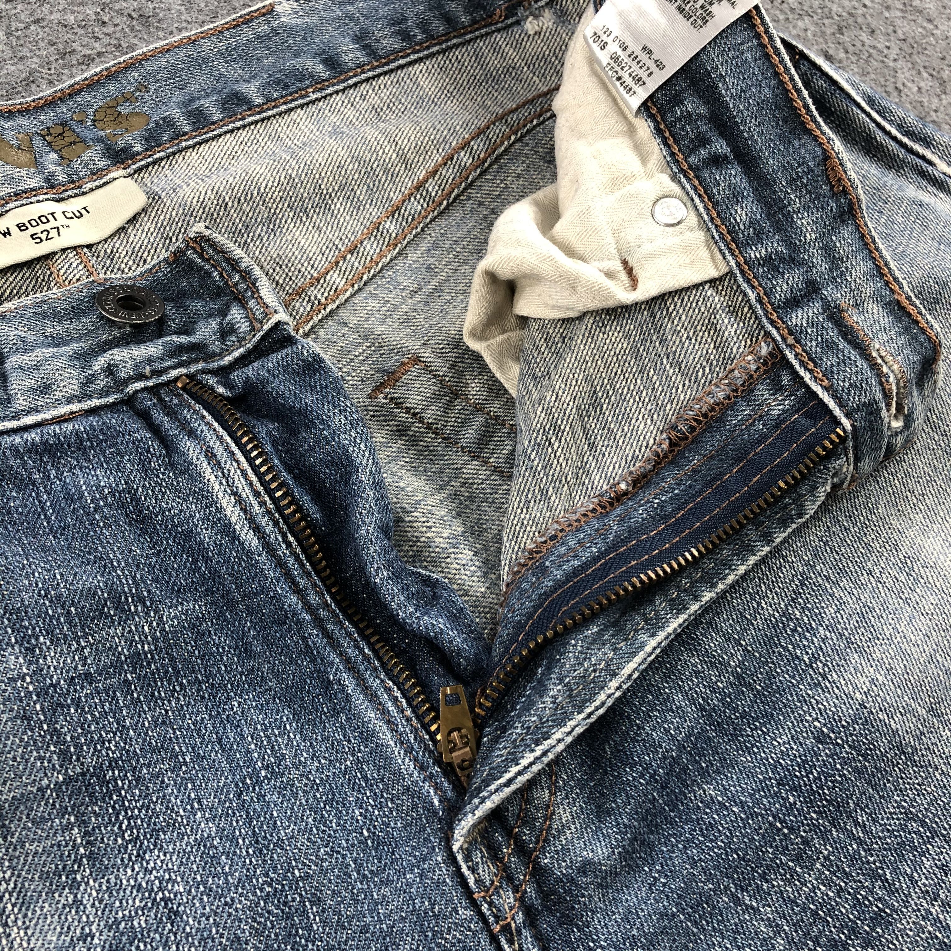 Levi's Vintage Blue Wash Levis 527 Flare Jeans-J1590 Size US 33 - 12 Thumbnail