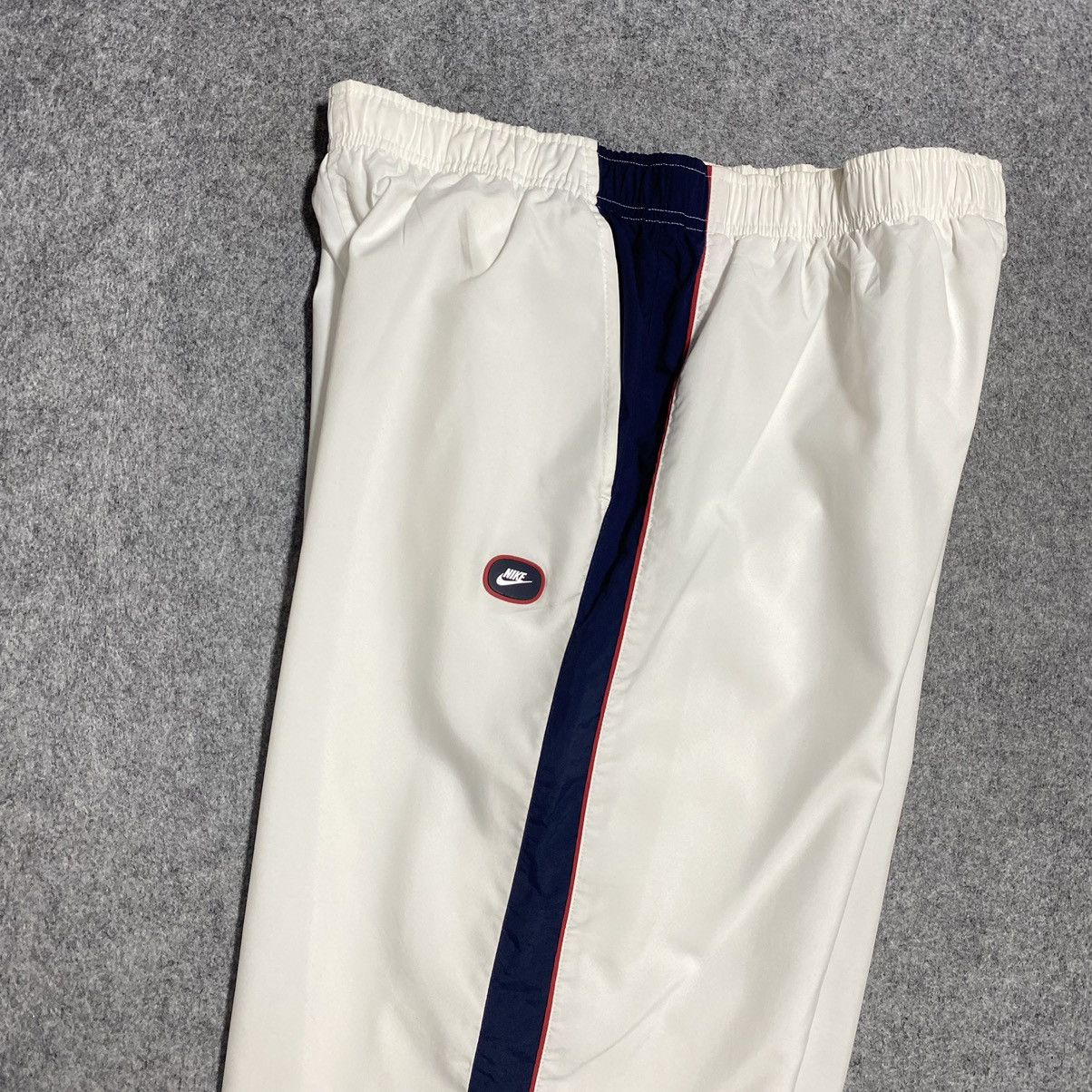Nike × Vintage Nike international mmiv Pants Nylon Vintage Y2K drill Track Size US 34 / EU 50 - 3 Thumbnail