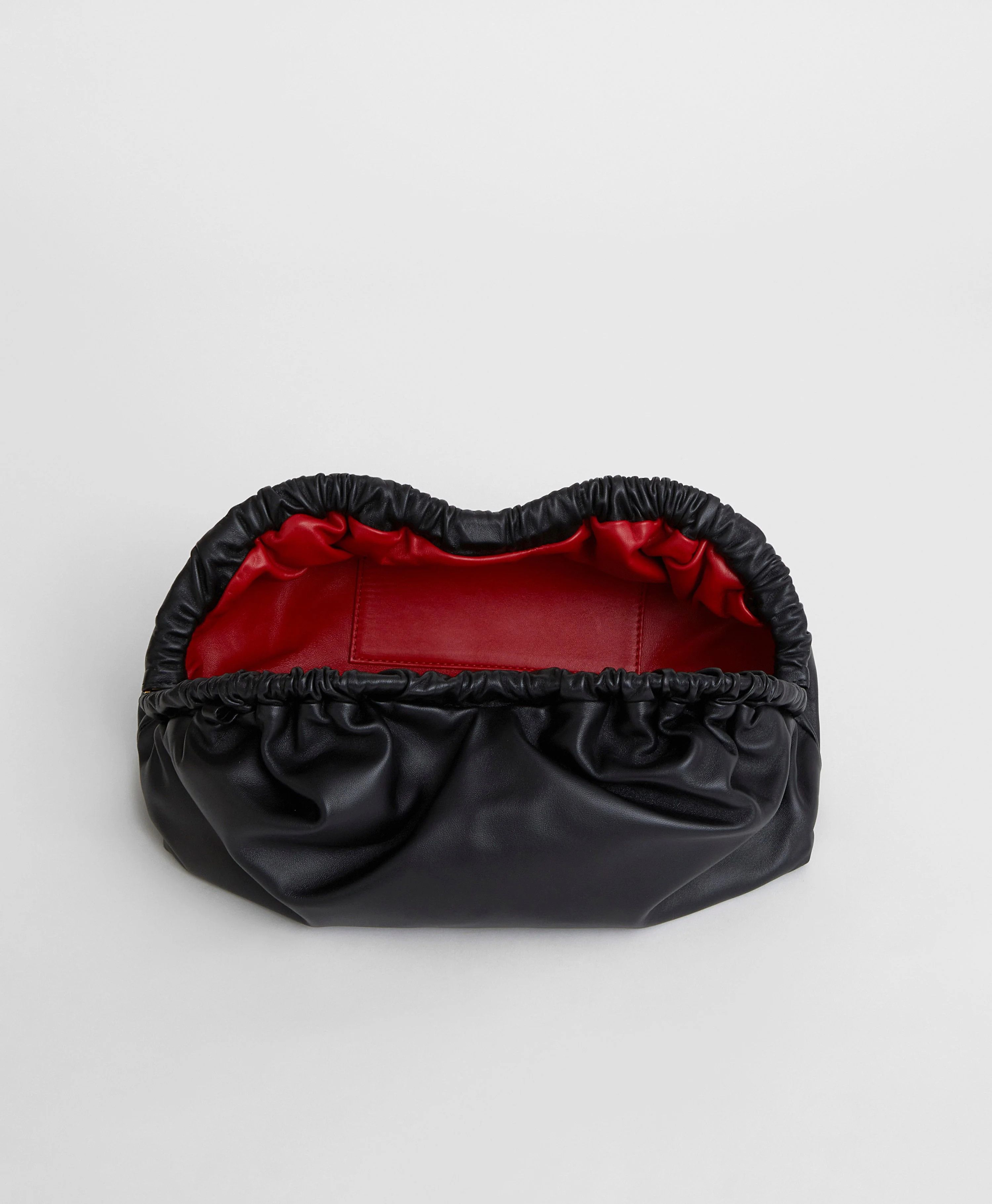 Mansur Gavriel os11x0326 Size: OS / Cloud Clutch in Black Size ONE SIZE - 5 Thumbnail