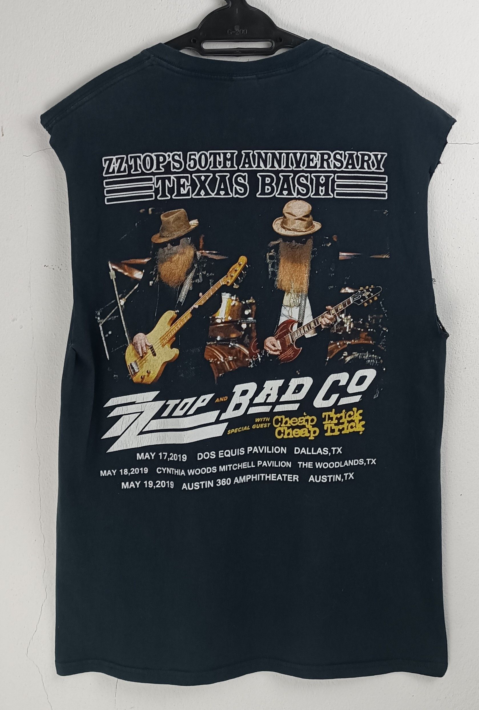 Vintage VINTAGE ZZTOP 50 YEARS ANNIVERSARY 2019 SLEEVELES TANK TOP Size US M / EU 48-50 / 2 - 3 Thumbnail