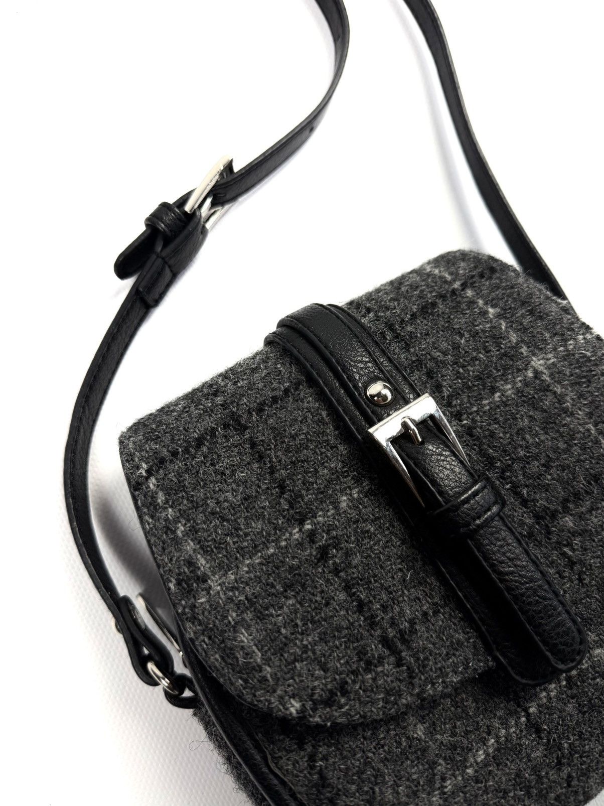 Harris Tweed Harris Tweed x Glen Appin Scotland Plaid Tweed Crossbody Bag Size ONE SIZE - 13 Thumbnail