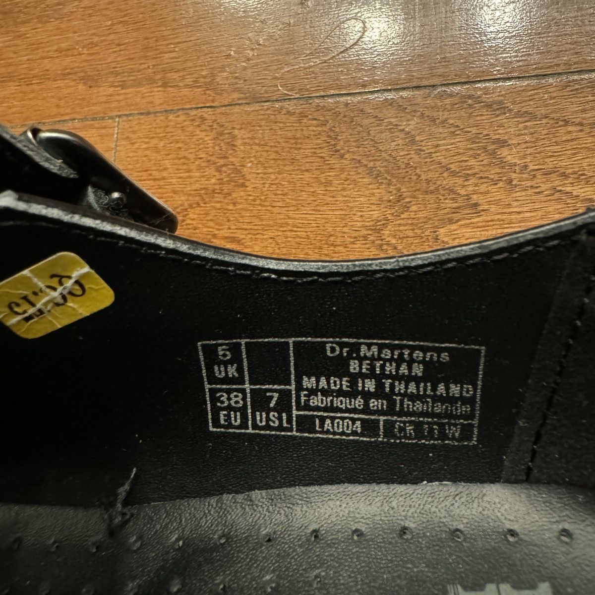 Dr. Martens Dr. Martens bethan Women’s Shoes USL7/EU38/UK5 Size US 7 / IT 37 - 7 Thumbnail
