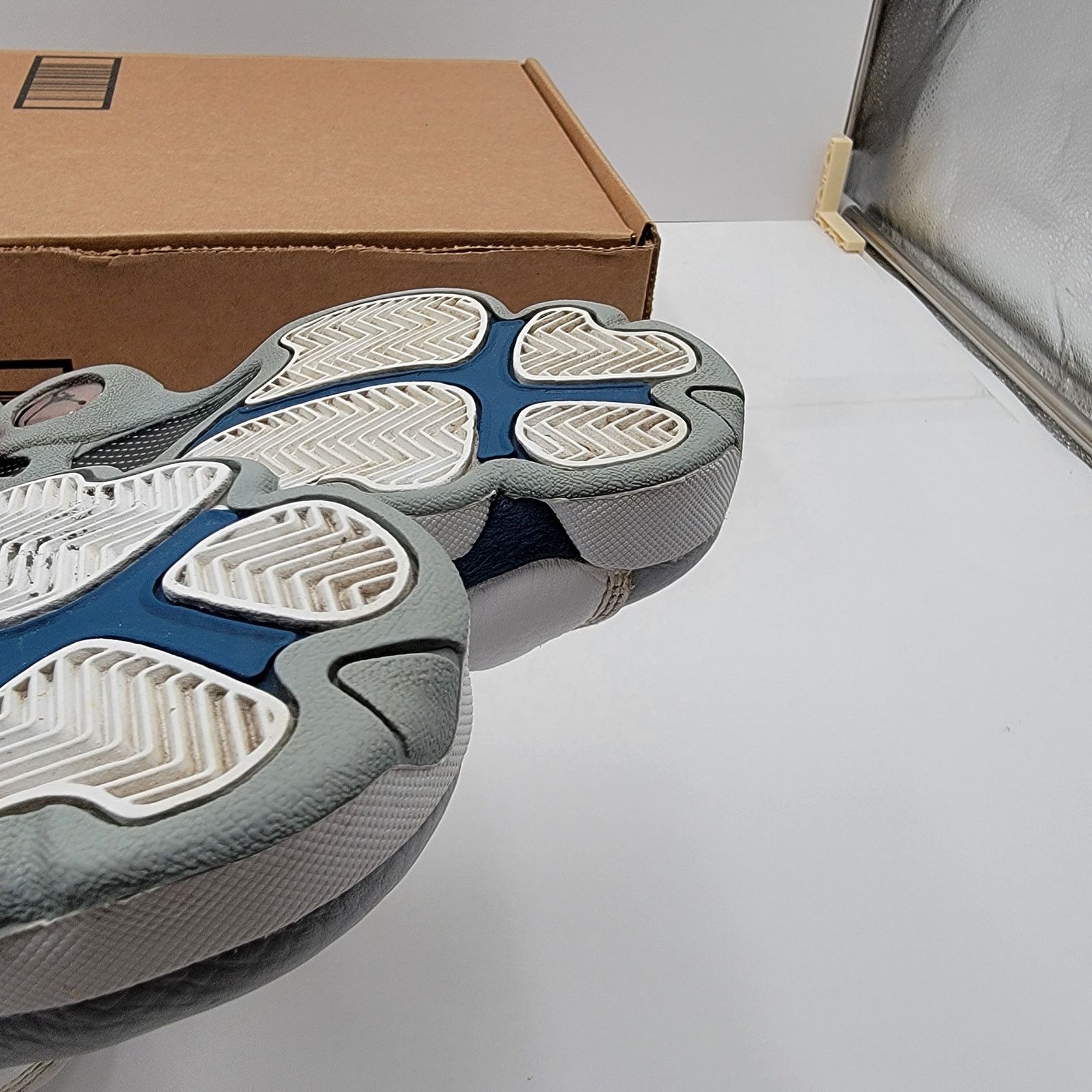 Nike Nike Air Jordan 13 Retro GS 'French Blue' Sz 6.5Y/8W DJ3003 Size US 8 / IT 38 - 7 Thumbnail