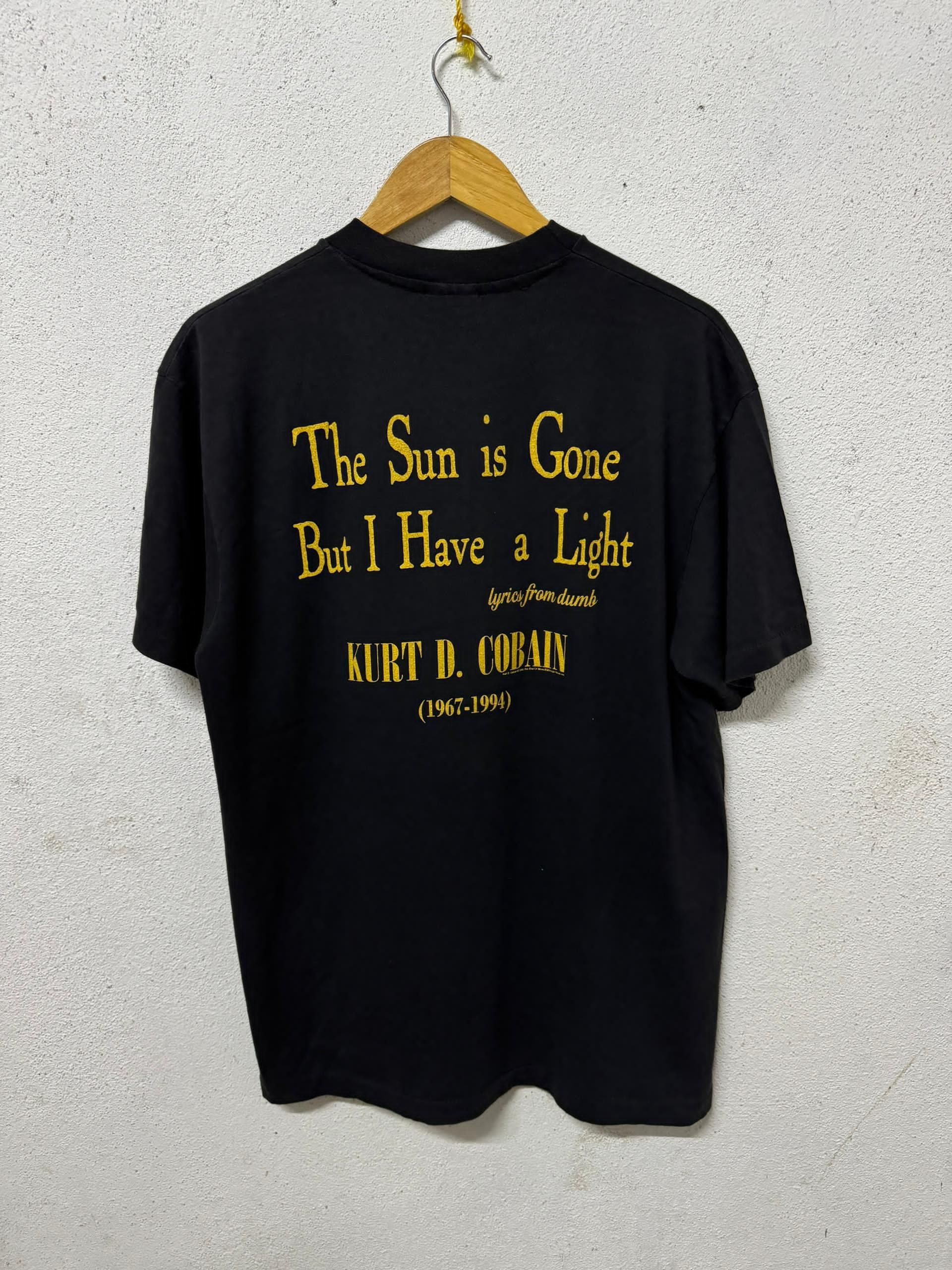 Band Tees × Vintage Vintage reprint kurt cobain memorial tee🔥🔥🔥 Size US L / EU 52-54 / 3 - 5 Thumbnail