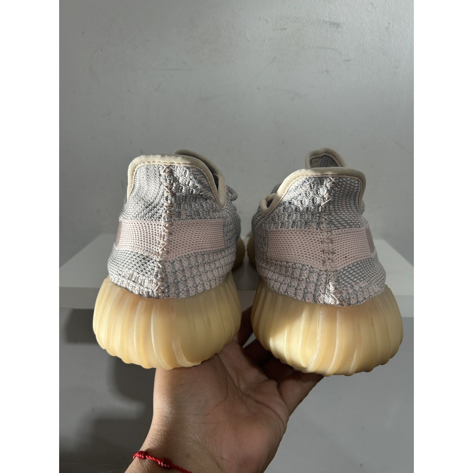 Adidas ADIDAS YEEZY BOOST 350 V2 SYNTH SIZE 11.5 PREOWNED Size US 11.5 / EU 44-45 - 3 Thumbnail
