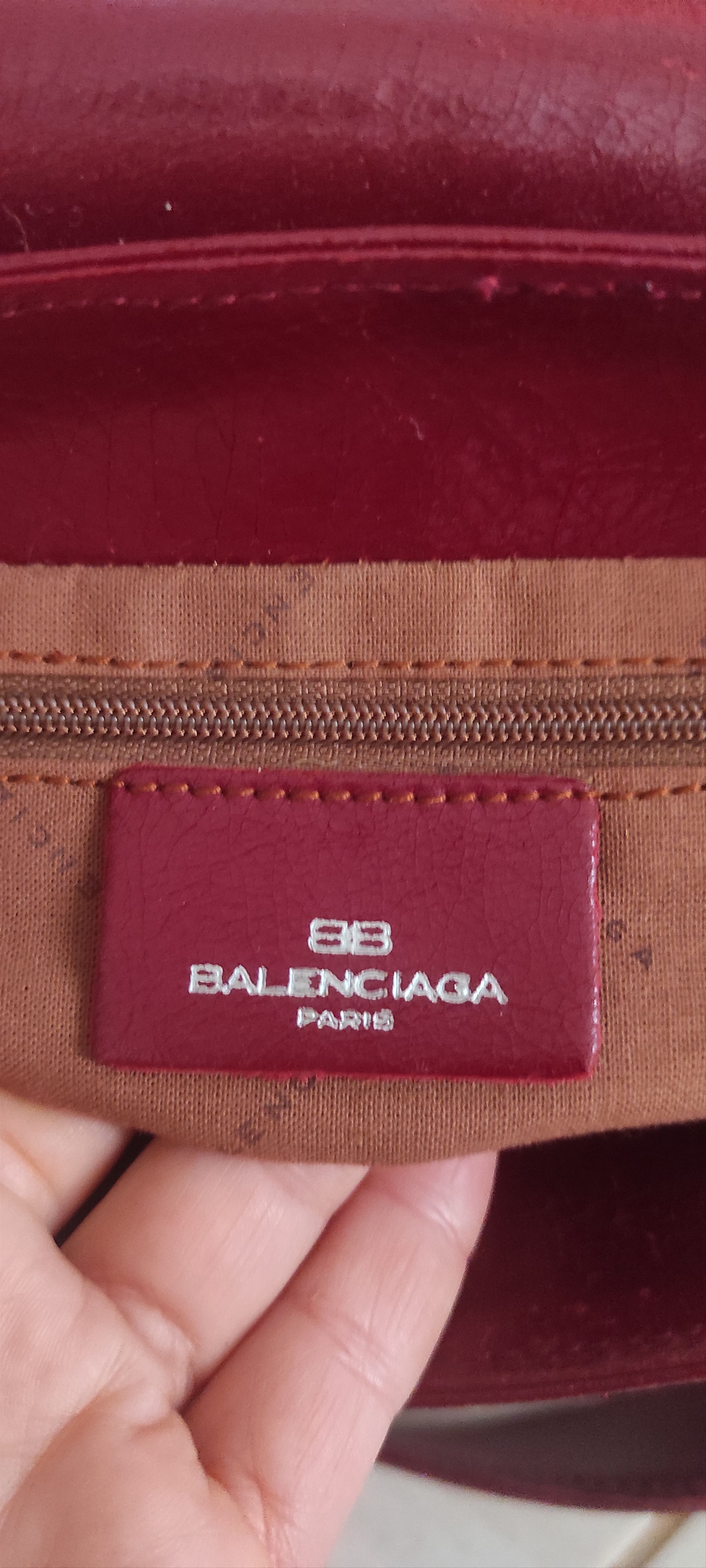 Balenciaga × Genuine Leather × Vintage Vintage Balenciaga Burgundy Monogram Shoulder Bag. Size ONE SIZE - 16 Thumbnail