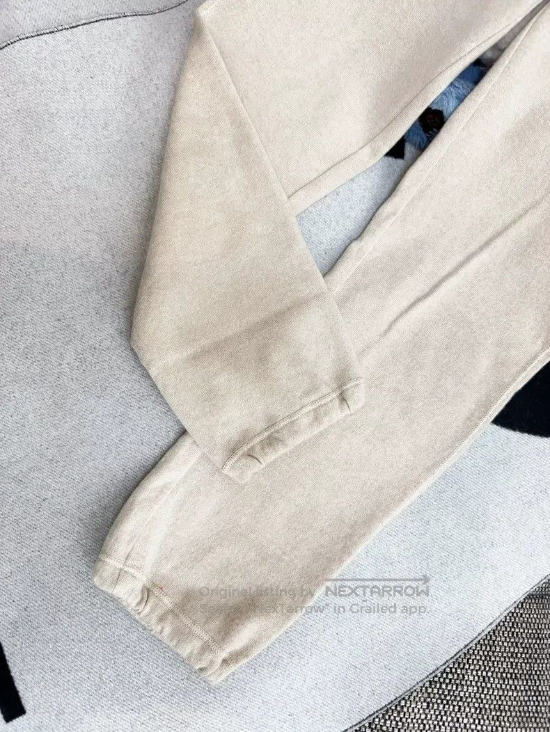 Loro Piana Loro Piana Classic nude beige cashmere knit pants Size 25" / US 0 / IT 36 - 3 Thumbnail