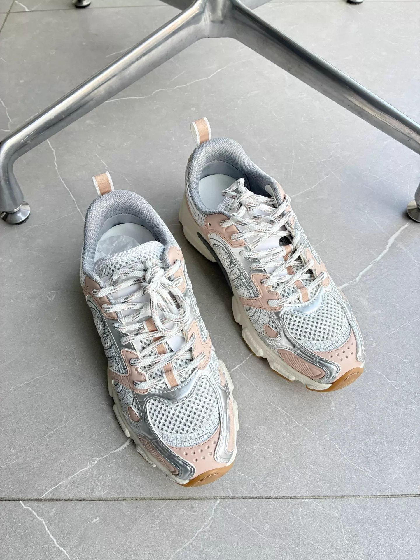 Dior Dior Chrono Pink Mesh Panel 36.5 Sneakers Size US 6 / IT 36 - 5 Thumbnail