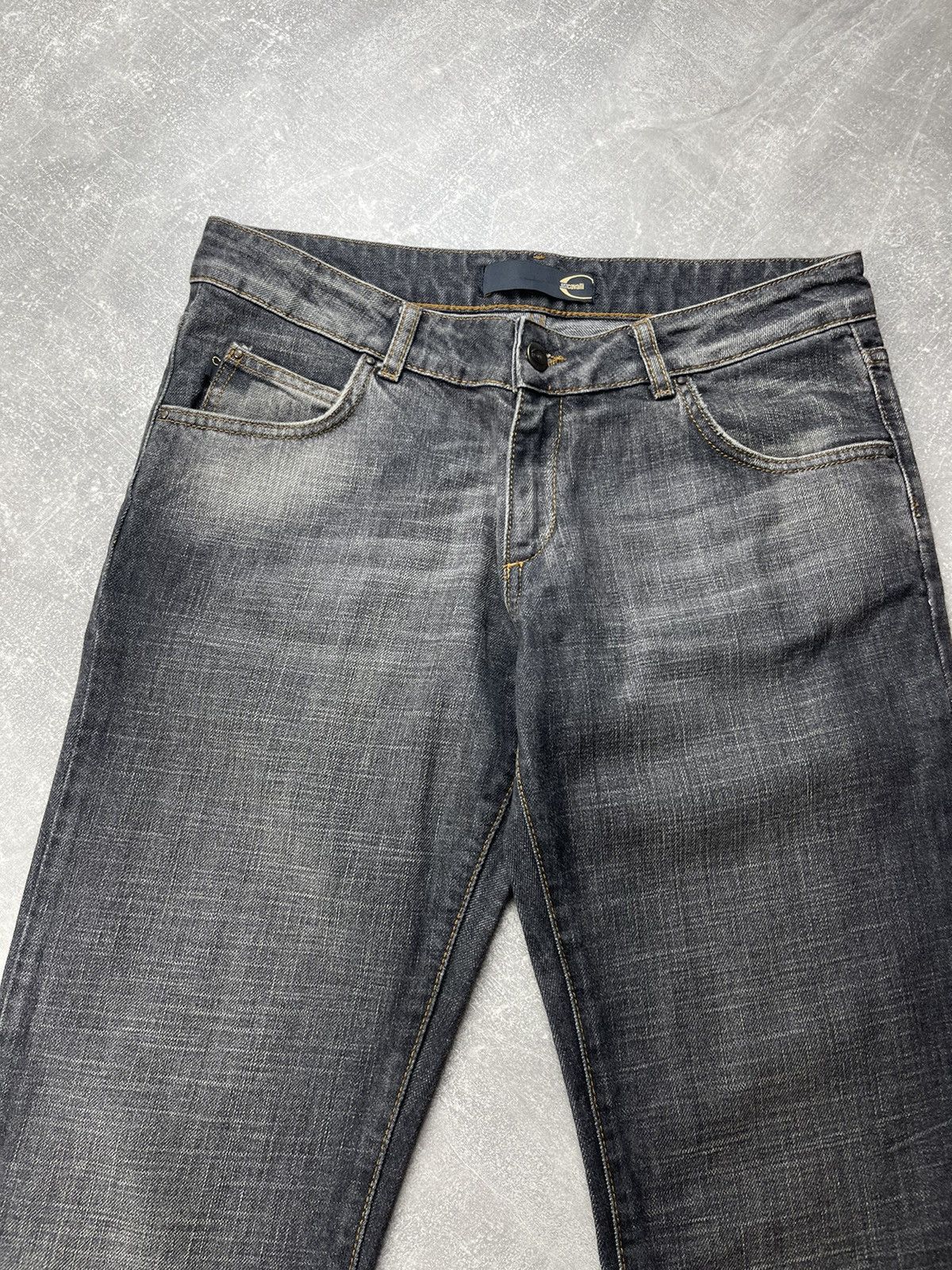 Just Cavalli × Roberto Cavalli Just Cavalli Roberto Cavalli Gray Faded Logo Flared Jeans Size 29" - 7 Thumbnail
