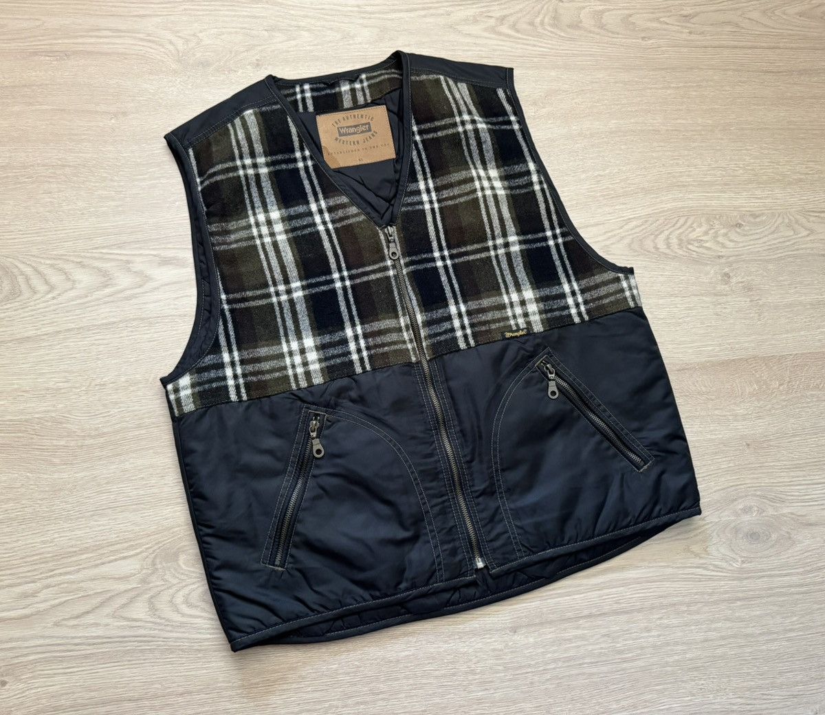 Vintage Vintage 90’s Wrangler Western Wool/Nylon Cowboy Vest Size US XL / EU 56 / 4 - 1 Thumbnail