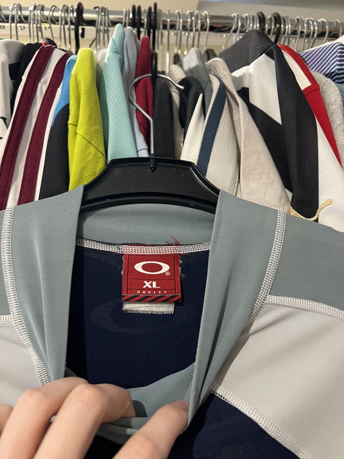 Oakley VINTAGE OAKLEY CYCLE JERSEY SHIRT SIZE XL DESTROYED HYPE Size US XL / EU 56 / 4 - 5 Thumbnail