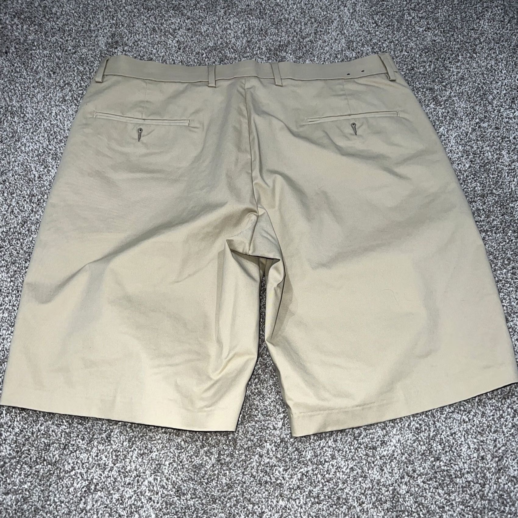 Footjoy FootJoy Beige Golf Shorts Mens Size 36 Size US 36 / EU 52 - 4 Thumbnail