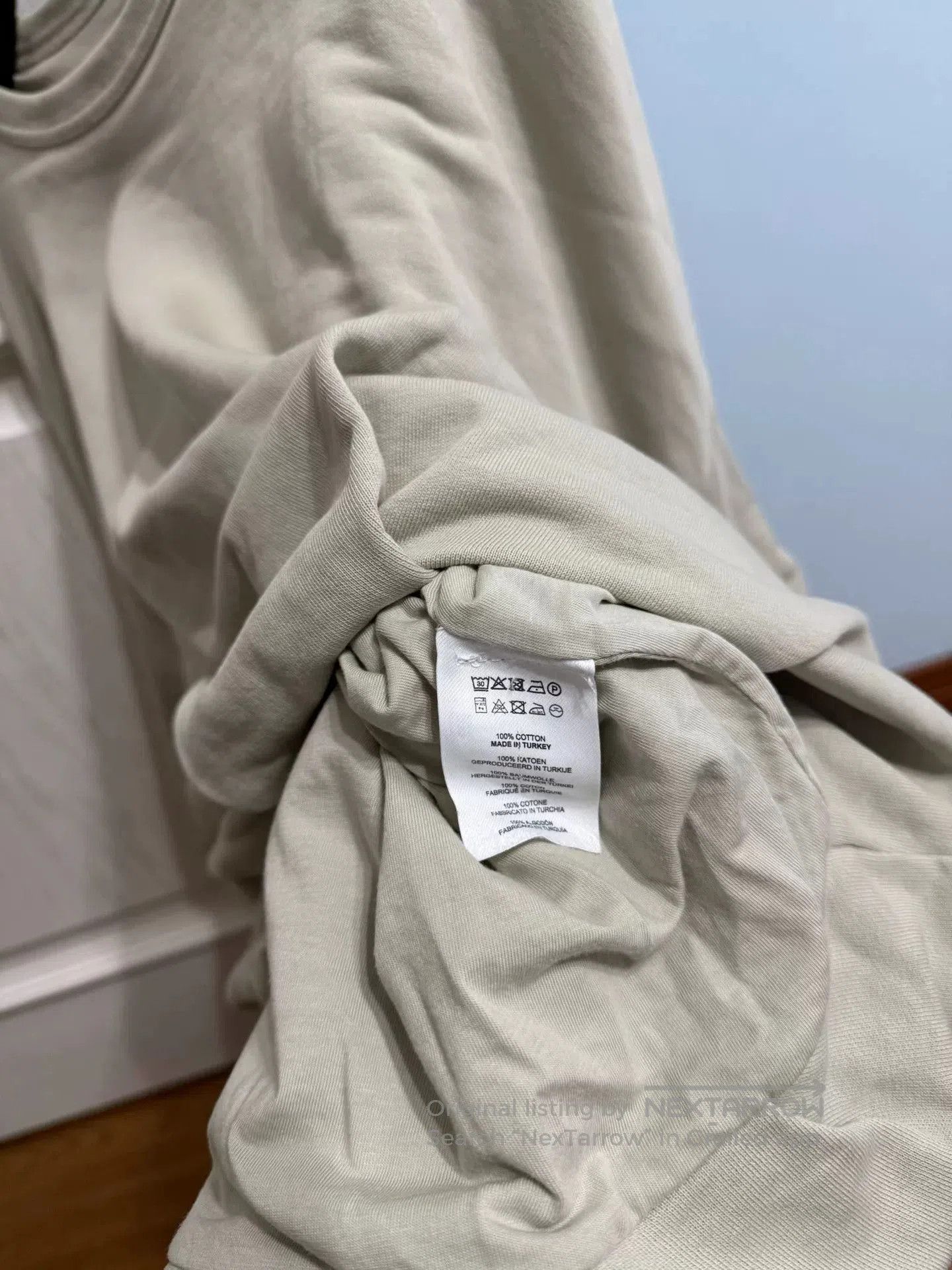 Dries Van Noten Dries Van Noten Ruched Sleeve Sweatshirt. Size M / US 6-8 / IT 42-44 - 5 Thumbnail