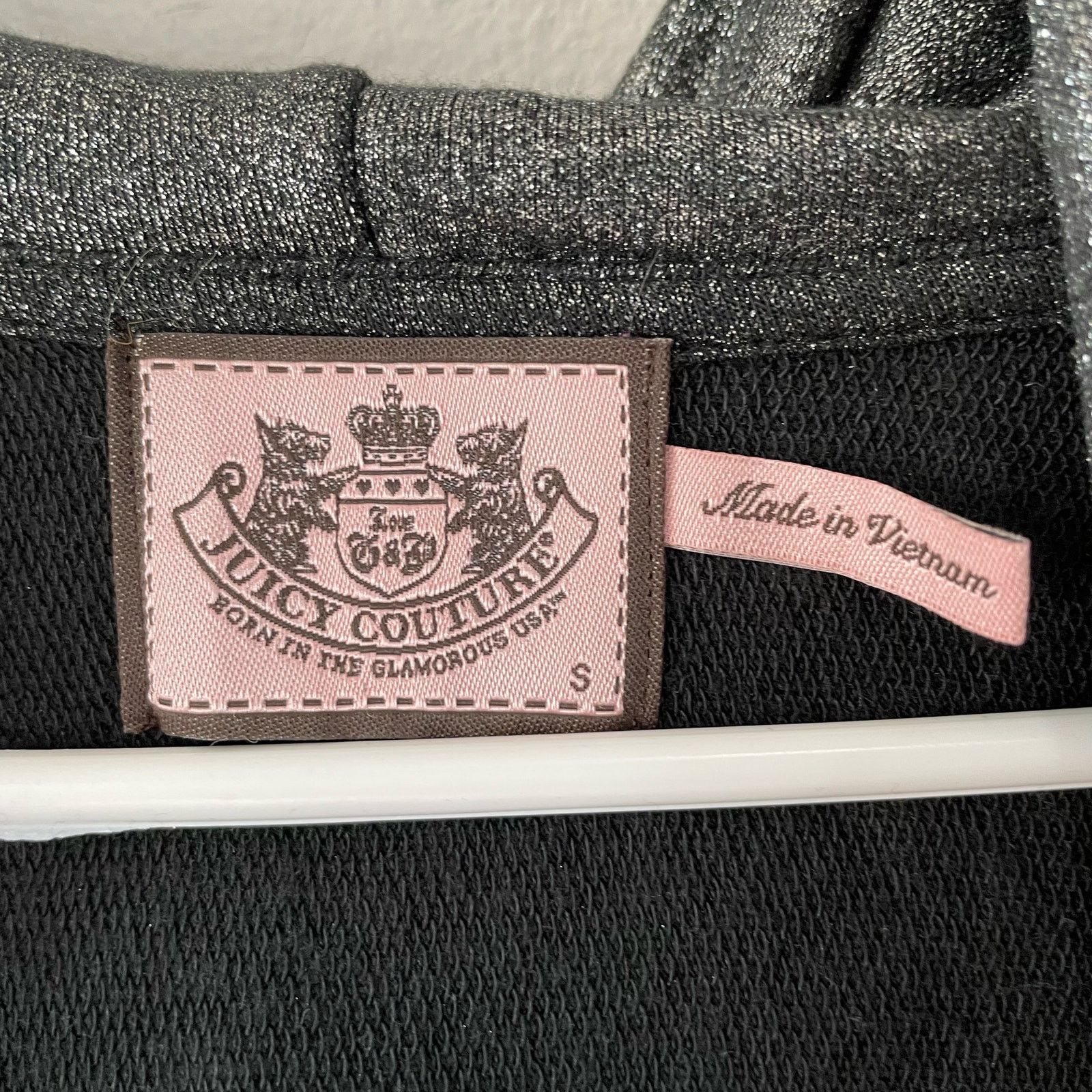 Juicy Couture Juicy Couture Black Wrap Top S Shimmer Y2K Belted Hooded Size S / US 4 / IT 40 - 6 Thumbnail