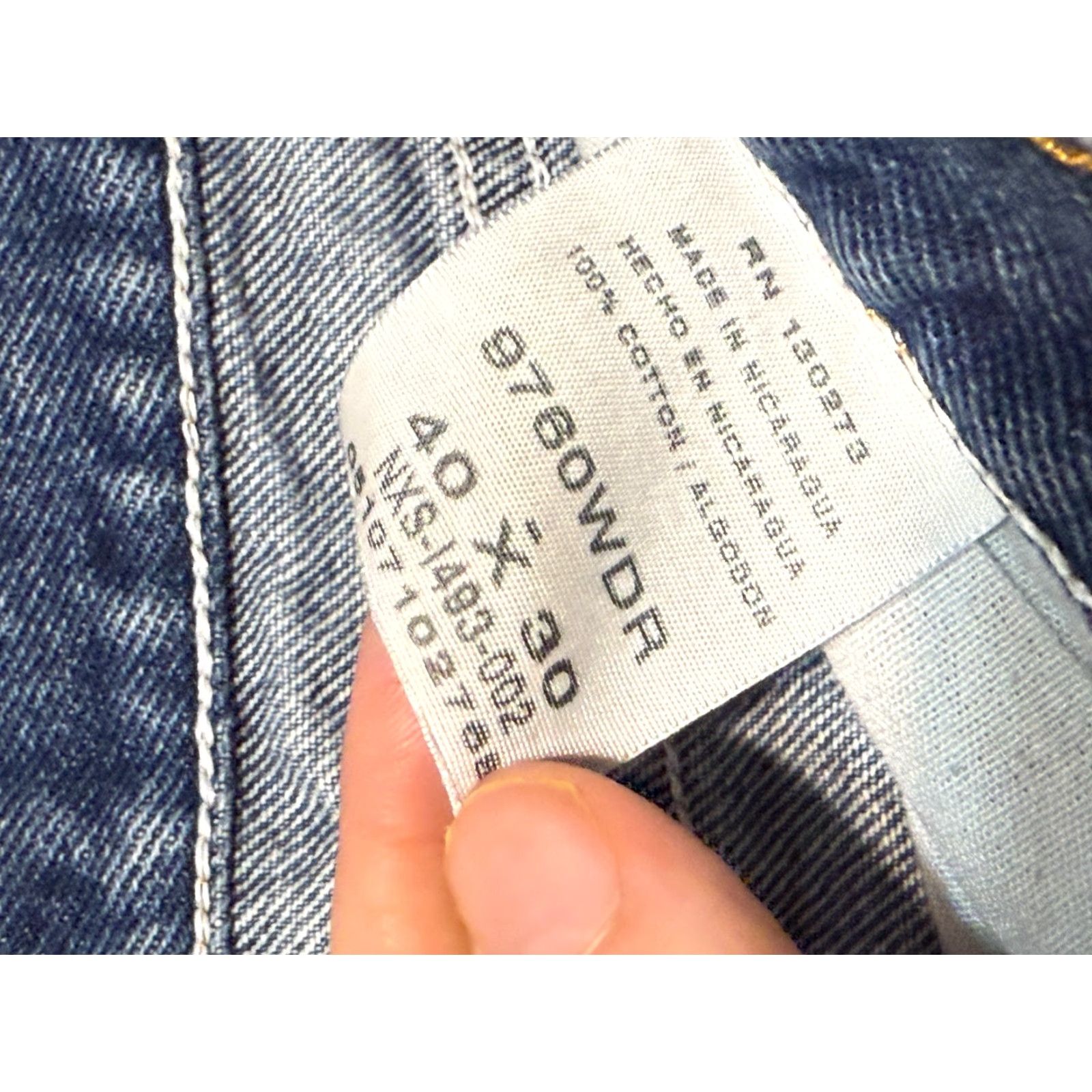 Wrangler Wrangler Jeans Mens 40x30 Blue Denim Straight Leg Pockets Medium Wash Regular Inseam 30in 5-Pocket Design Vintage: No) Size US 40 / EU 56 - 4 Thumbnail