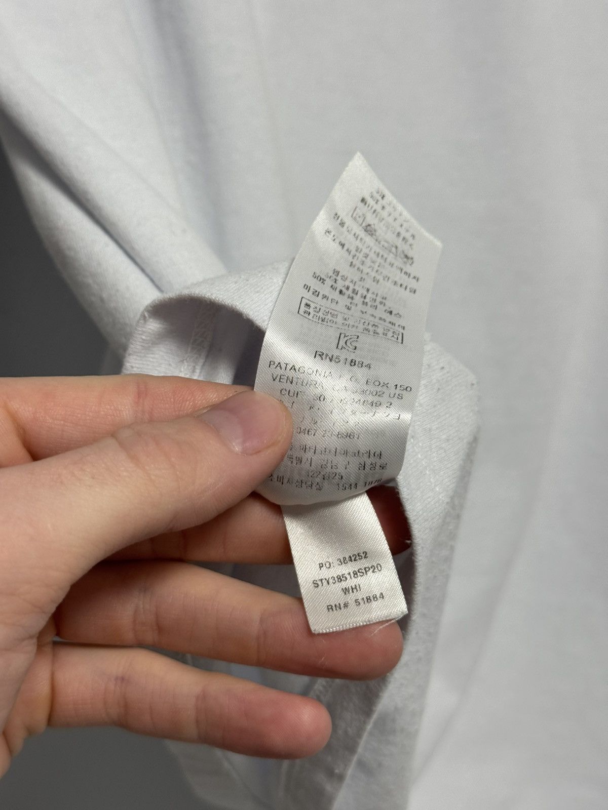 Patagonia Patagonia Long Sleeve Y2K style Hype Size US L / EU 52-54 / 3 - 16 Thumbnail