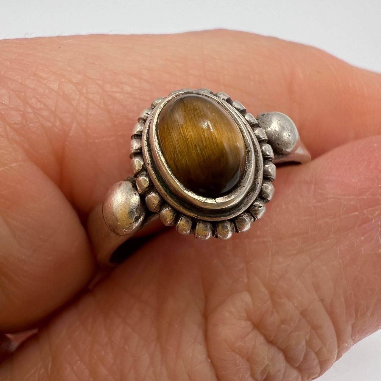 Vintage Sterling Silver 925 Ring Tiger's Eye Stone Size 8