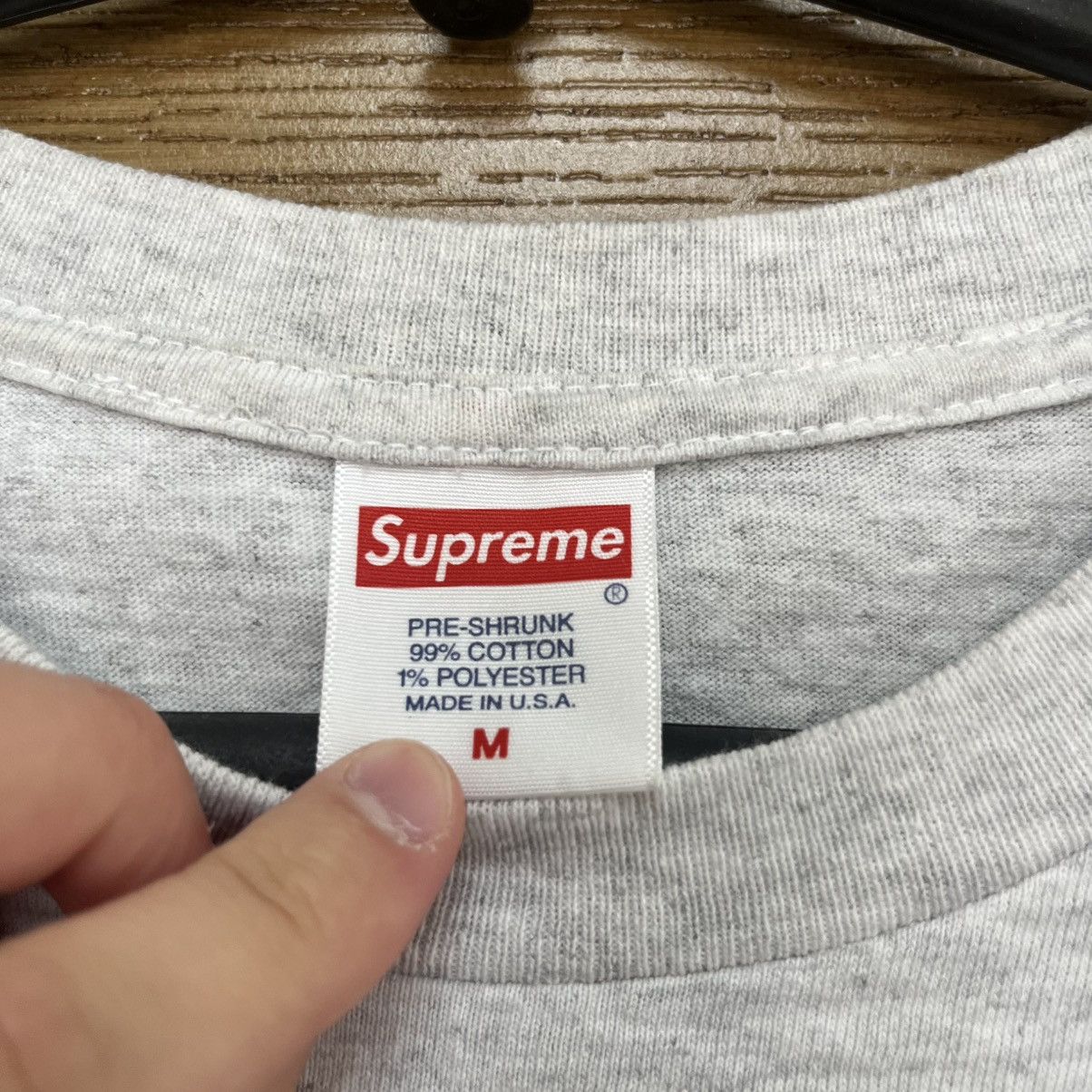 Supreme Supreme T-Shirt Tupac Hologram Big Logo Size US M / EU 48-50 / 2 - 5 Thumbnail