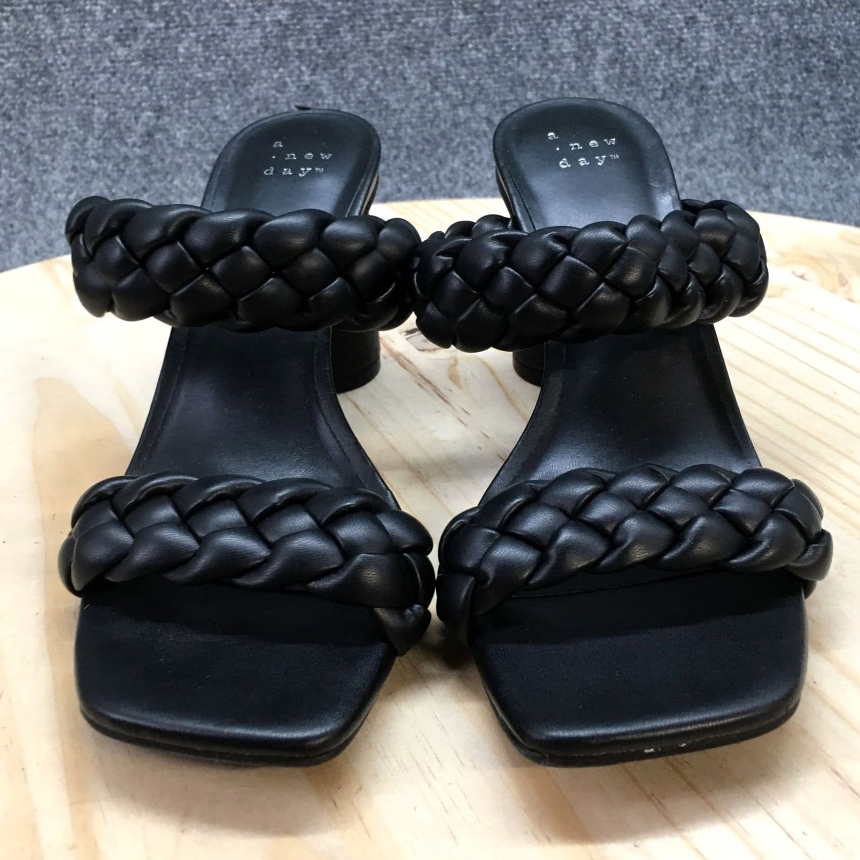 Vintage A New Day Sandals Womens 6.5 Two Braided Straps Slide Casual Black Faux Leather Size US 7 / IT 37 - 4 Thumbnail