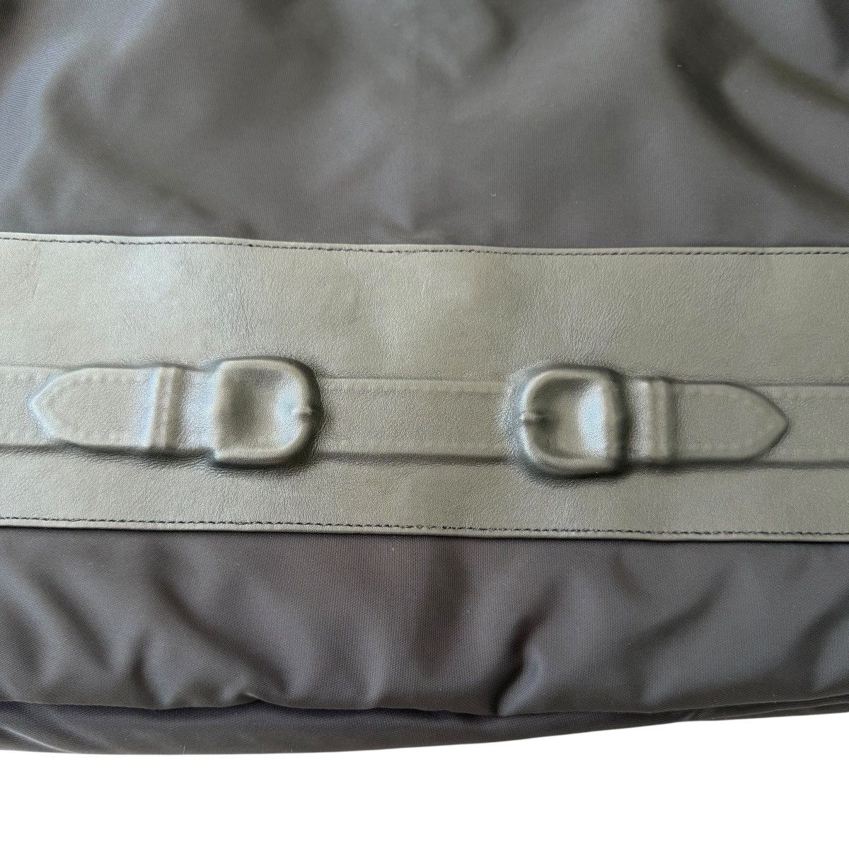 Maison MIHARA YASUHIRO Mihara Yasuhiro Grilled Embossed Leather Belt Briefcase Size ONE SIZE - 5 Thumbnail