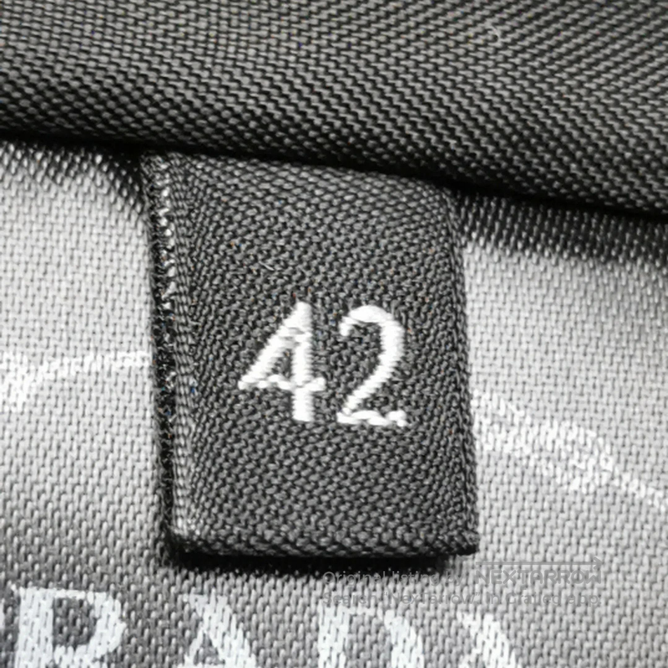 Prada Prada Black Wool Midi Skirt in XXS Size . Size 22" - 6 Thumbnail