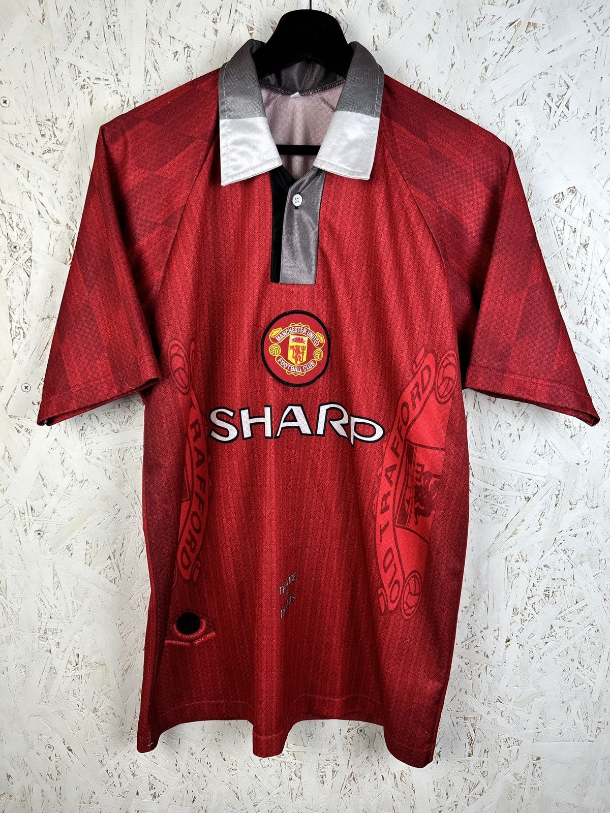 Vintage Vintage 1997 Manchester United Soccer Jersey Replica Size US XL / EU 56 / 4 - 1 Thumbnail