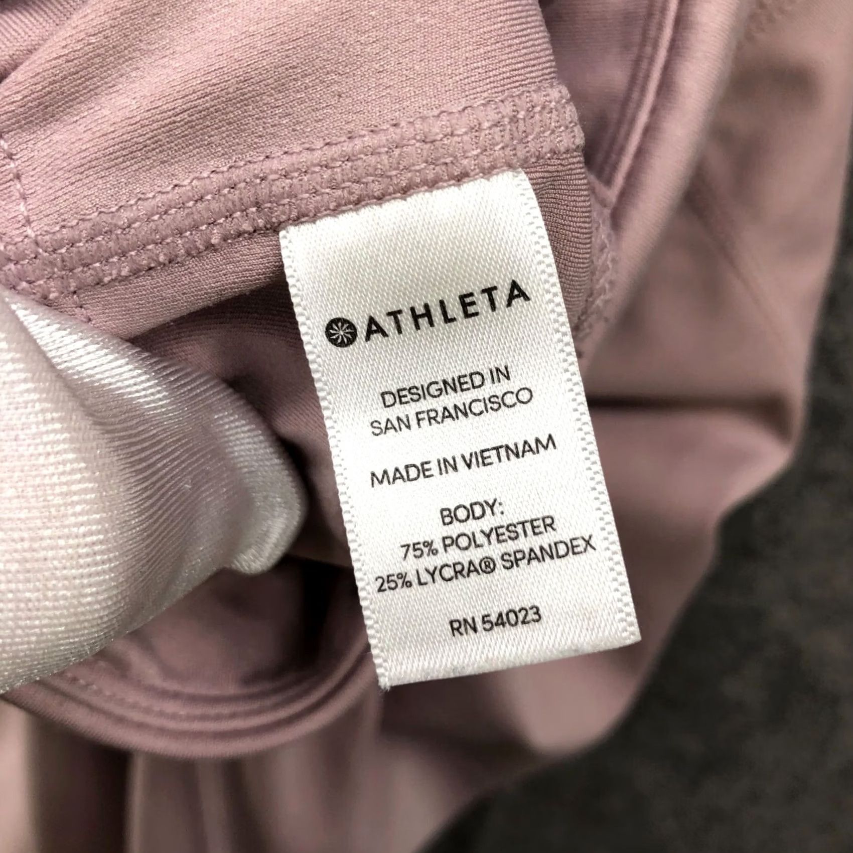 Athleta Athleta Leggings Womens S Pink Back Zip Pocket High-Rise Athletic Inseam 24 in Stud Size 28" / US 6 / IT 42 - 4 Thumbnail