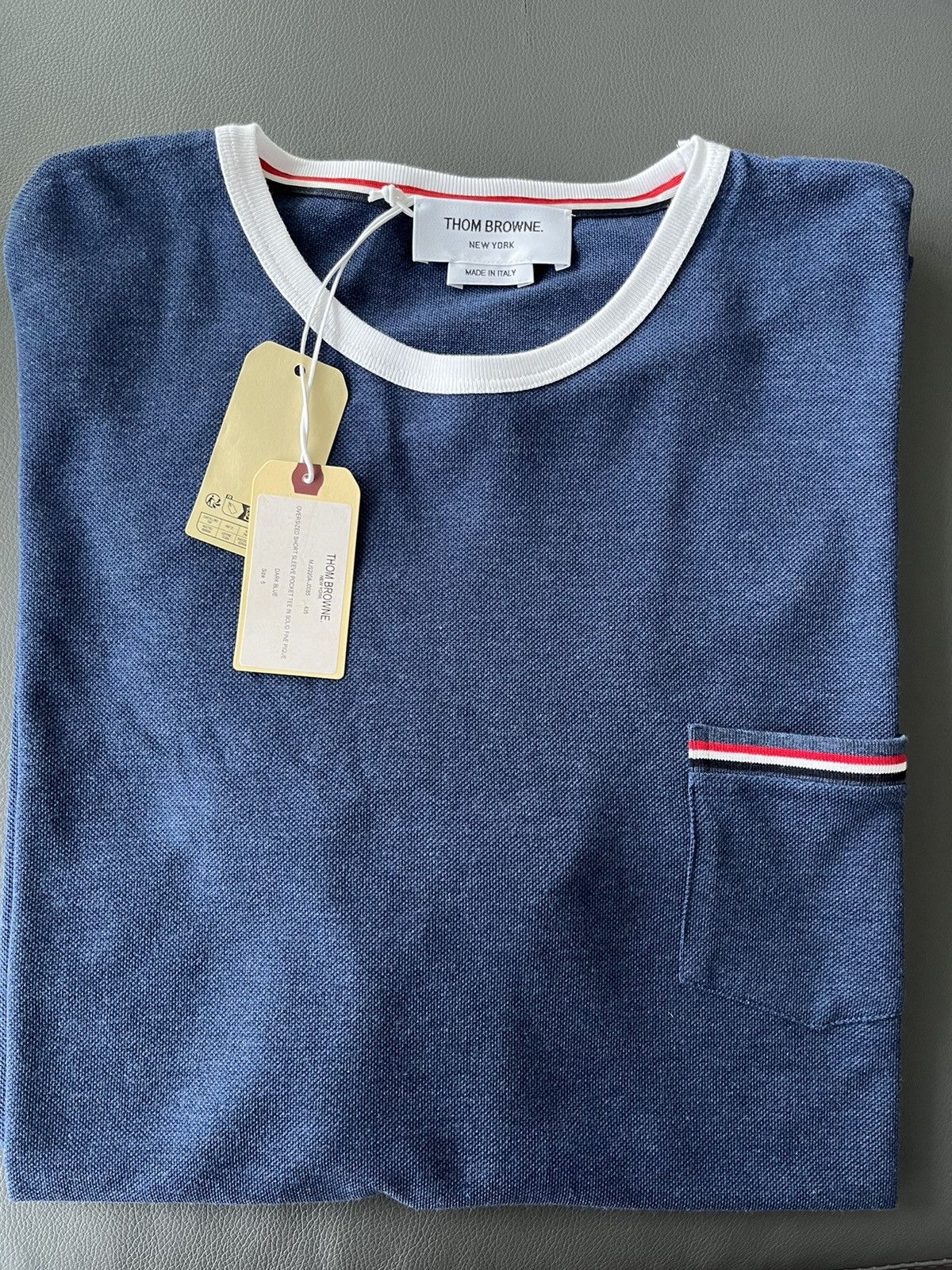 Thom Browne Runway Brand New Iconic Thom Browne Logo Tee T-Shirt Size US XXL / EU 58 / 5 - 2 Thumbnail