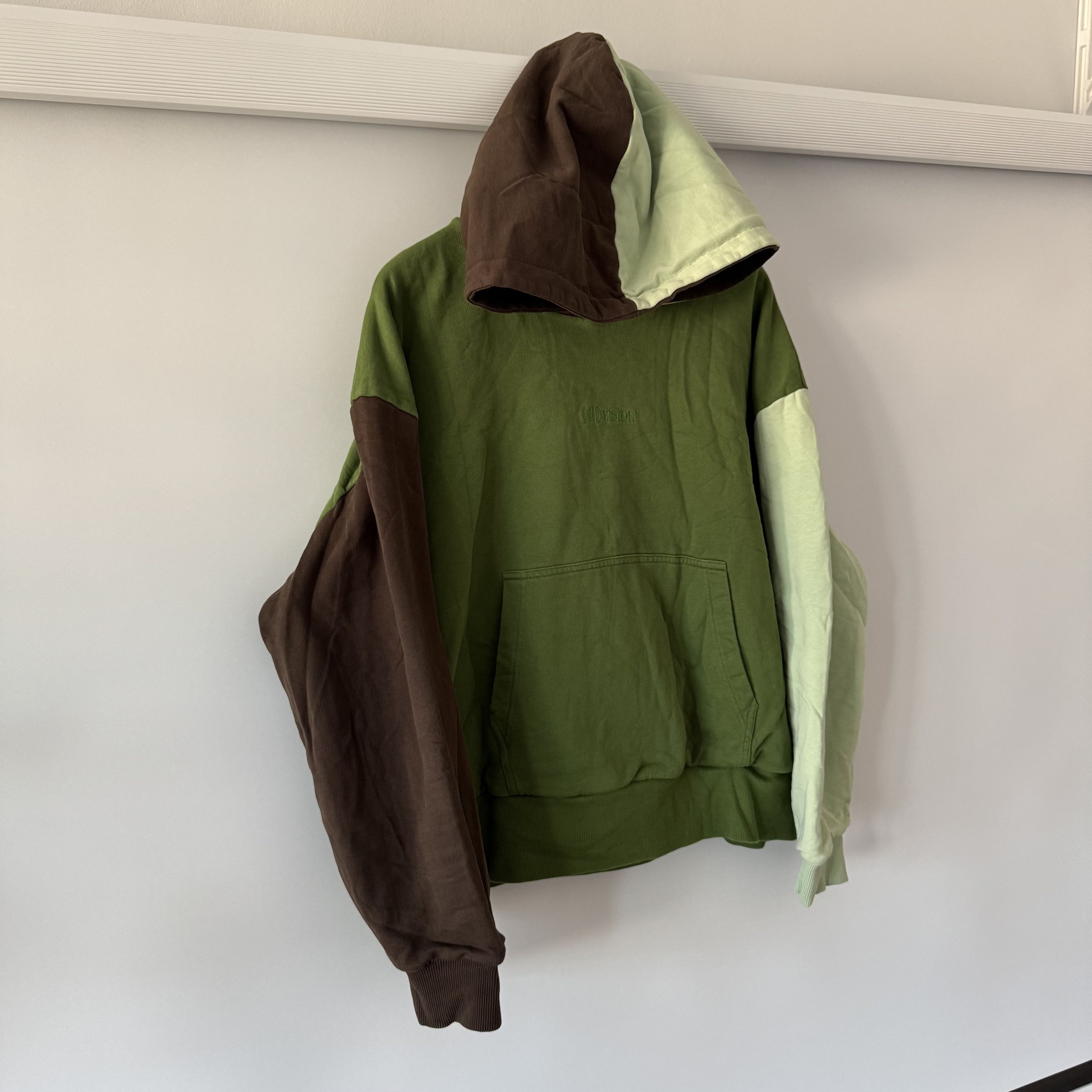 (di)vision Unisex (di)vision Multicolor Heavy Hoodie Division Size XL Size XL / US 12-14 / IT 48-50 - 3 Thumbnail