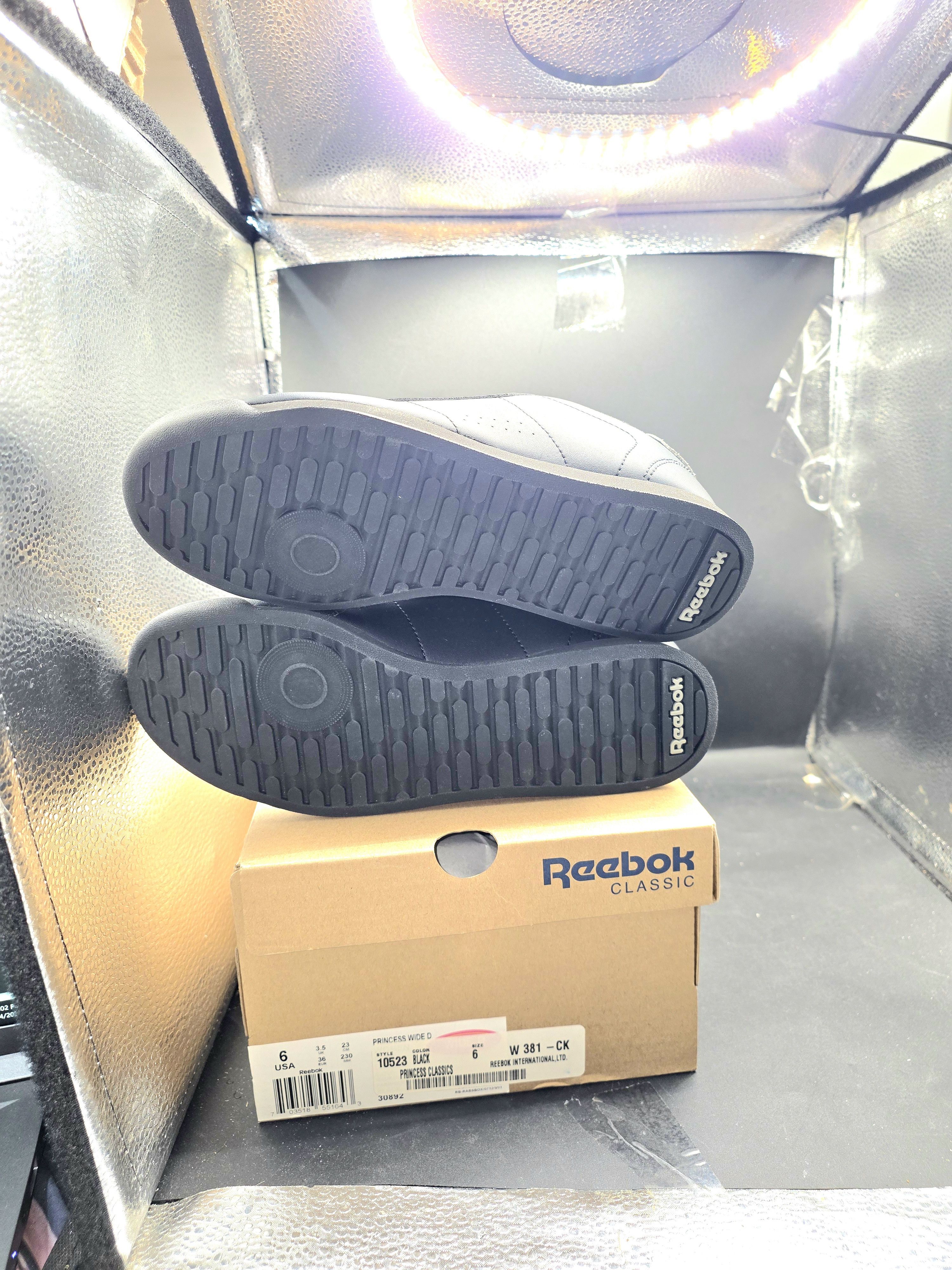 Reebok Reebok Classic Princess Black Women’s Sneakers Size 6 Wide D Size US 6 / IT 36 - 6 Thumbnail
