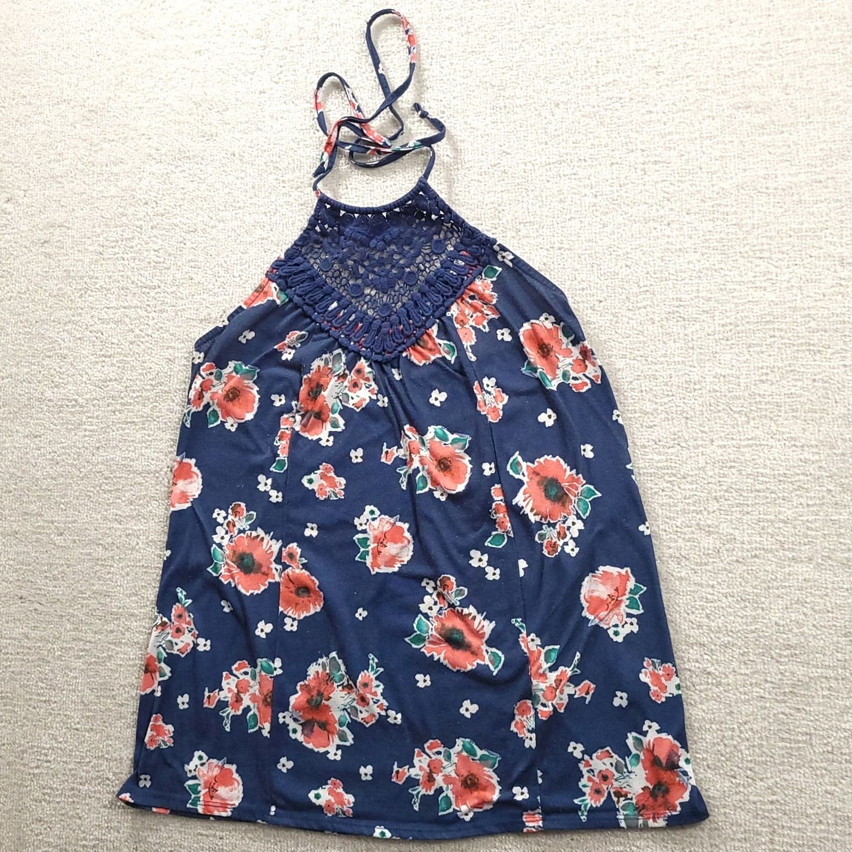 Vintage Vanity Blue Floral Top With Crochet Neckline Womens Medium Tank Sleeveless Halter Crochet Size M / US 6-8 / IT 42-44 - 2 Thumbnail