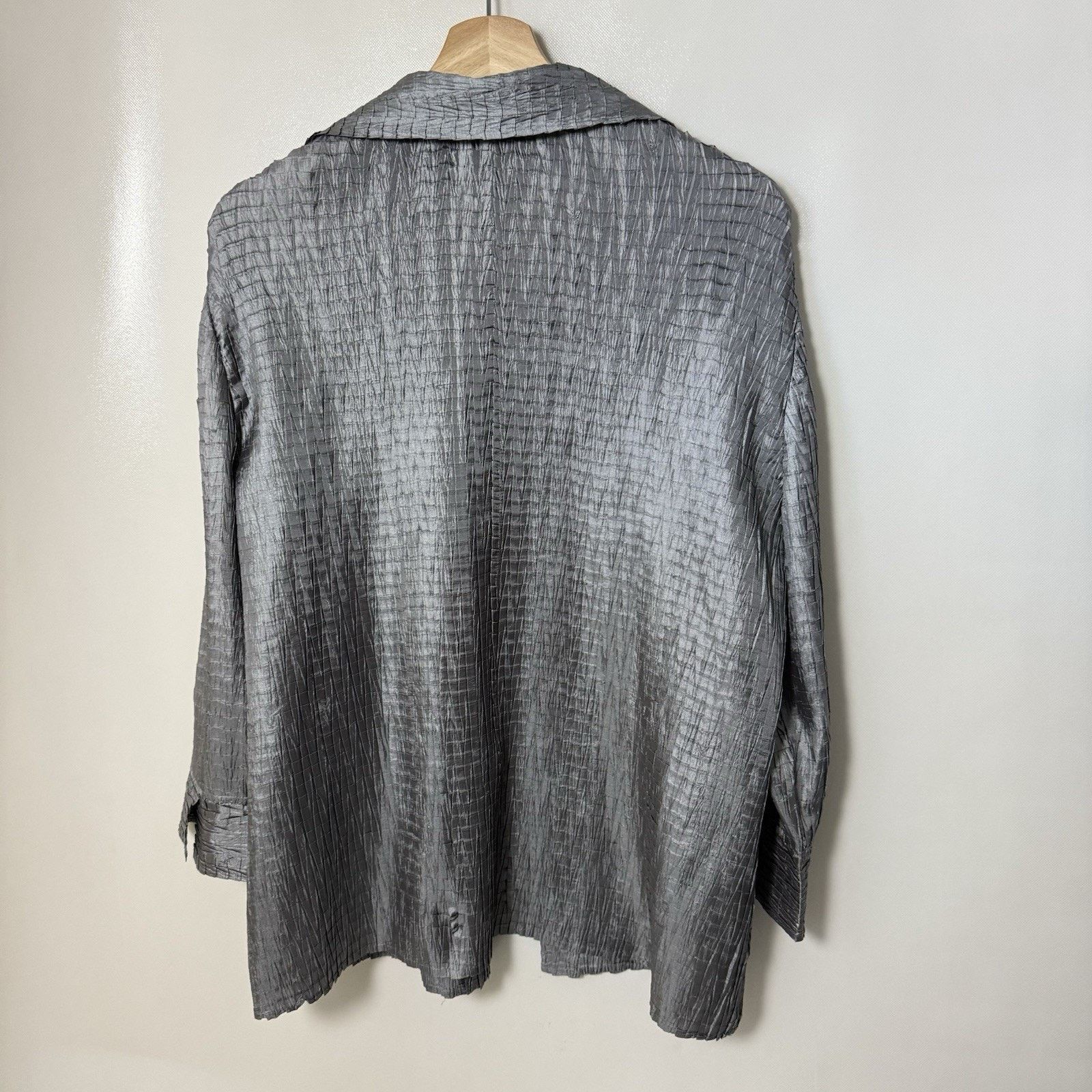 Chicos Chico's Travelers Dual Crushed Satin Pleated Open Jacket Size L / US 10 / IT 46 - 2 Thumbnail