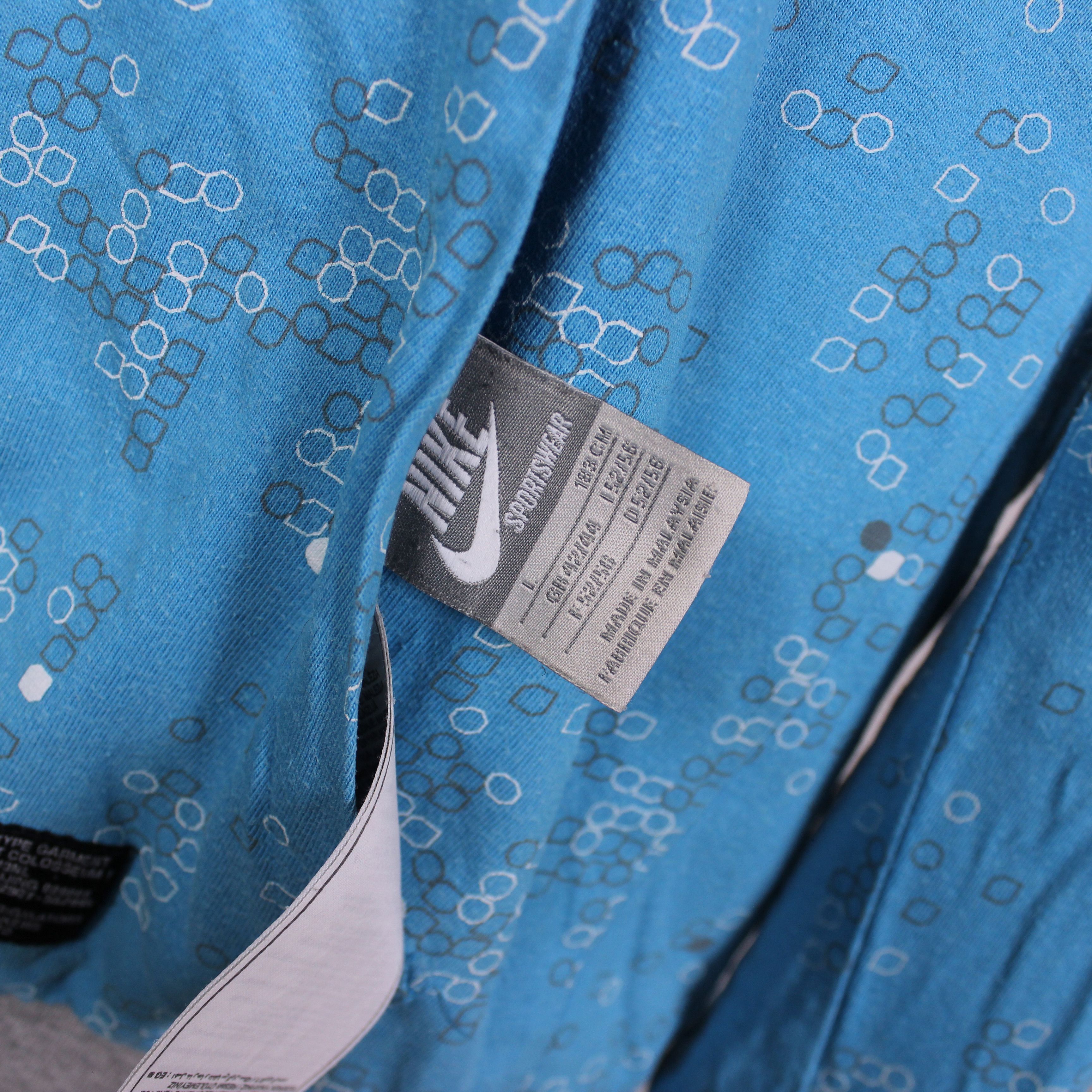 Nike Nike reversible hoodie men vintage drill L XL Size US L / EU 52-54 / 3 - 16 Thumbnail