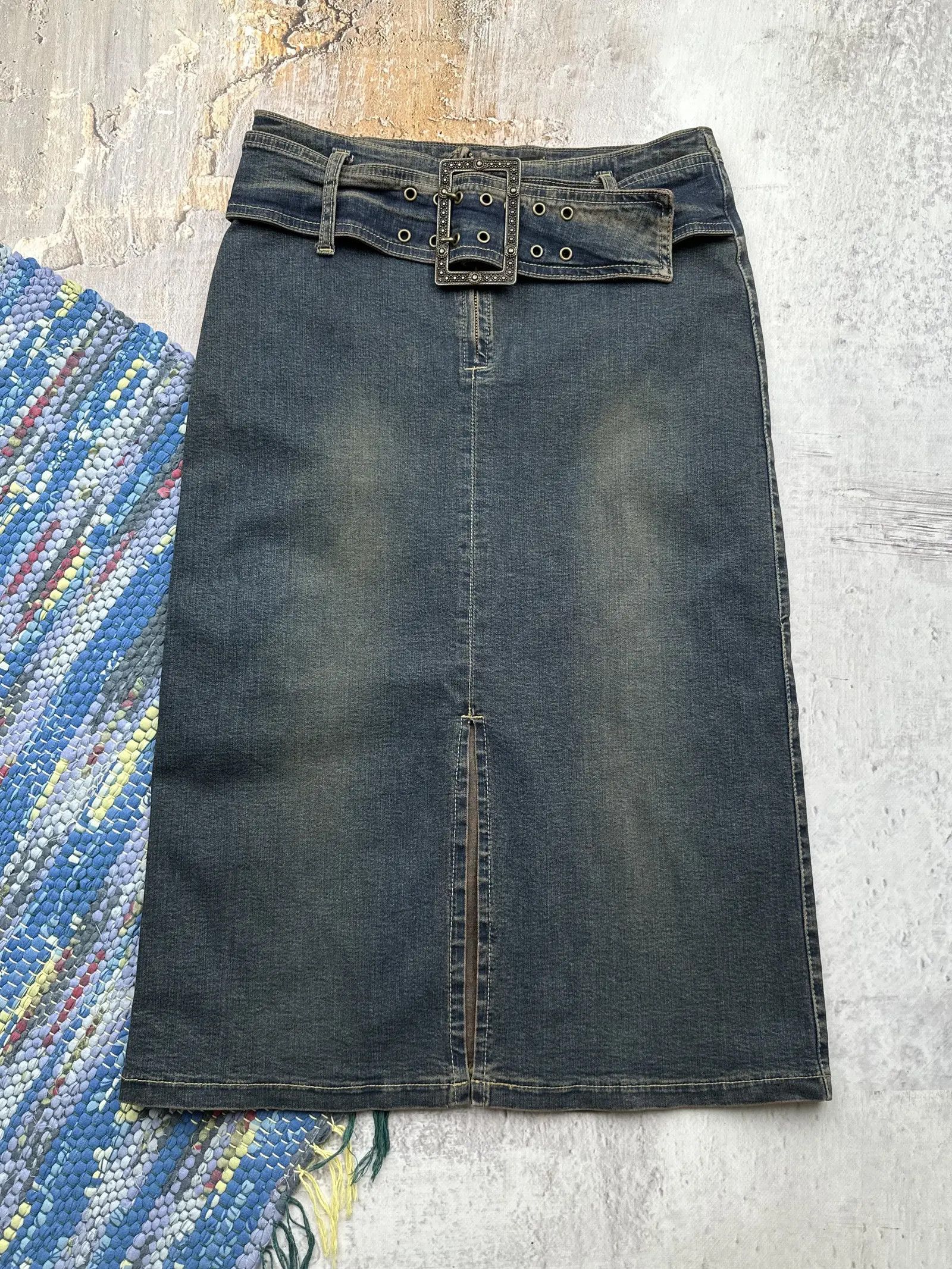 Japanese Brand Vintage Faded Maxi Skirt With Belt A540(570) Size 26" / US 2 / IT 38 - 1 Thumbnail